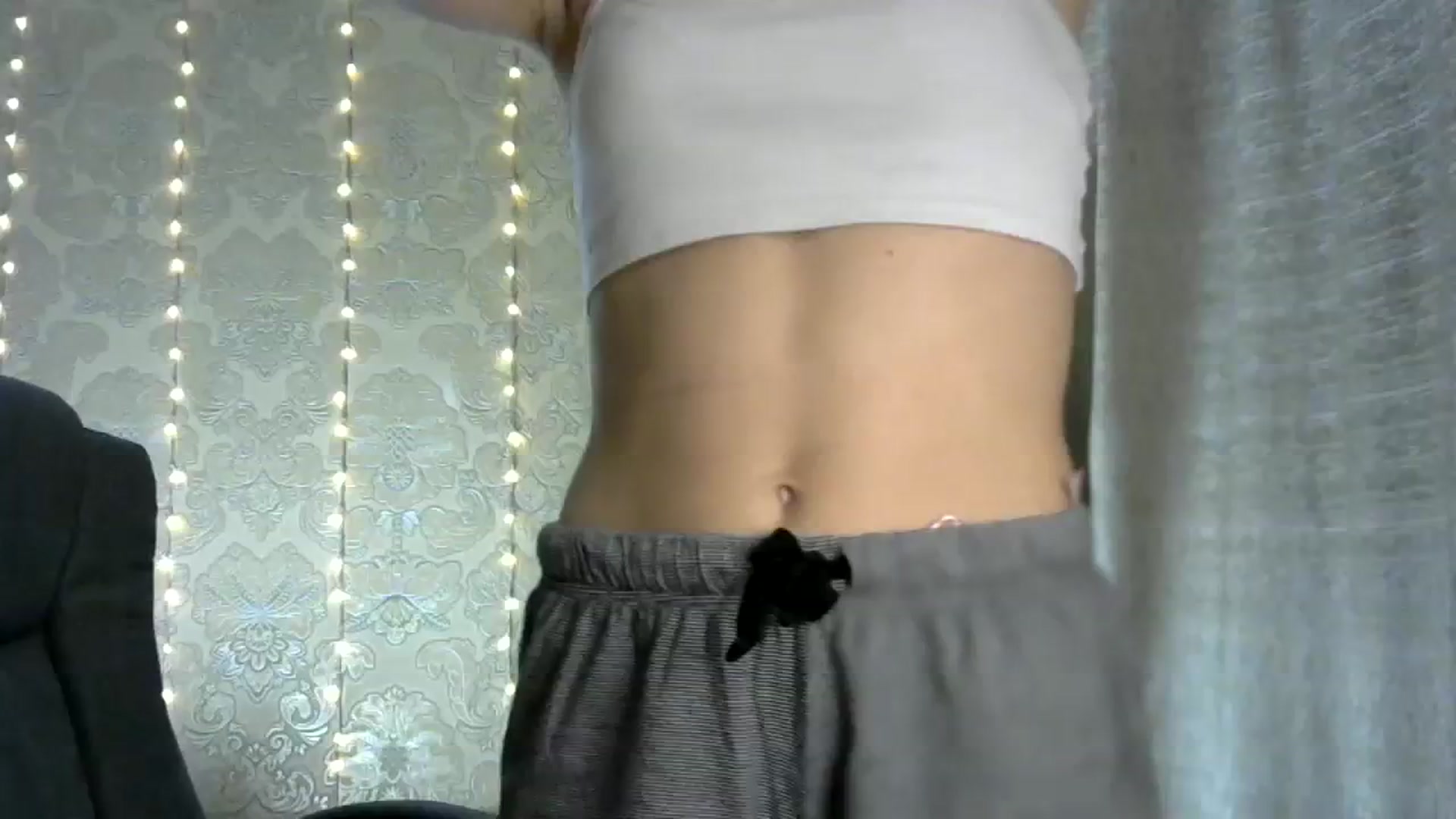 Gallery image thumbnail from bemyfriends's myfreecams stream on, 11/18/2023, 01:09 image 1 of 20
