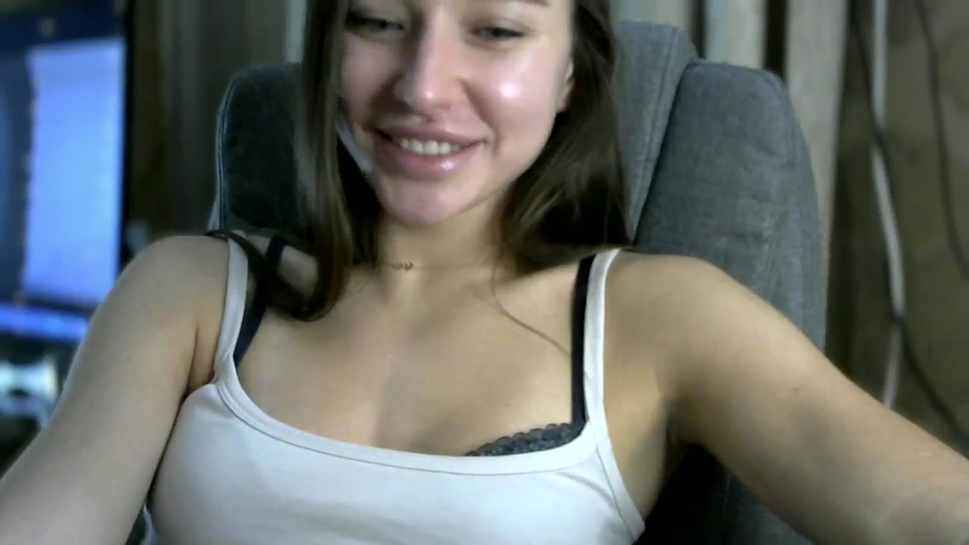 Gallery image thumbnail from bemyfriends's myfreecams stream on, 11/18/2023, 01:09 image 10 of 20