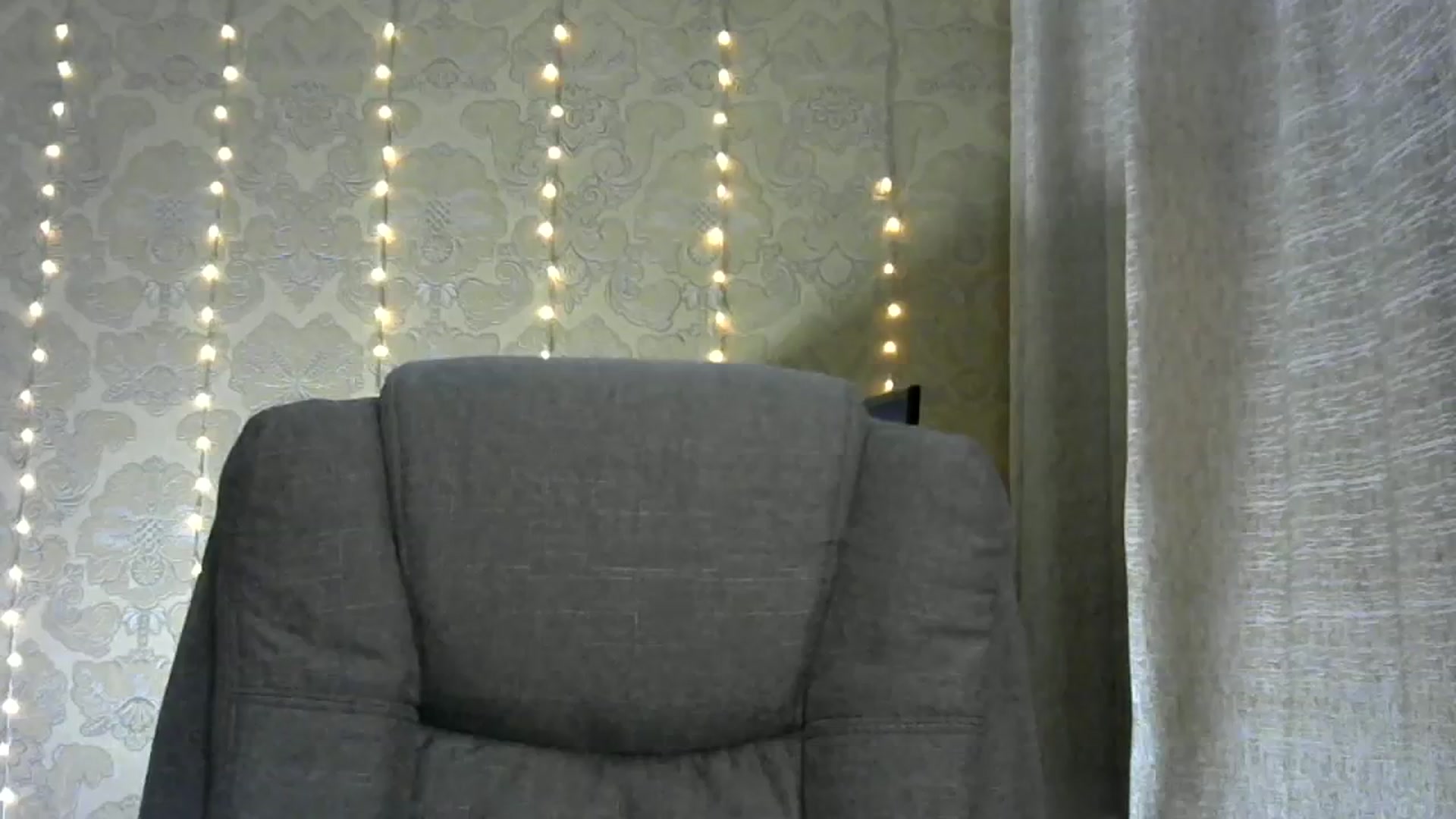 Gallery image thumbnail from bemyfriends's myfreecams stream on, 11/18/2023, 01:09 image 15 of 20