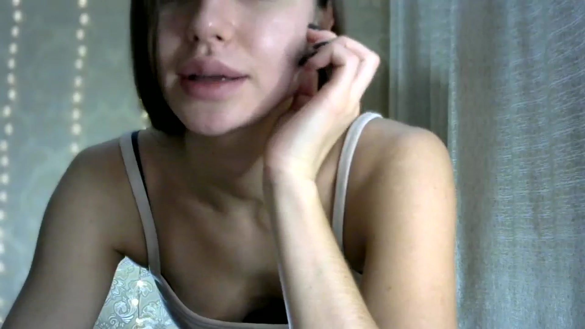 Gallery image thumbnail from bemyfriends's myfreecams stream on, 11/18/2023, 01:39 image 10 of 20
