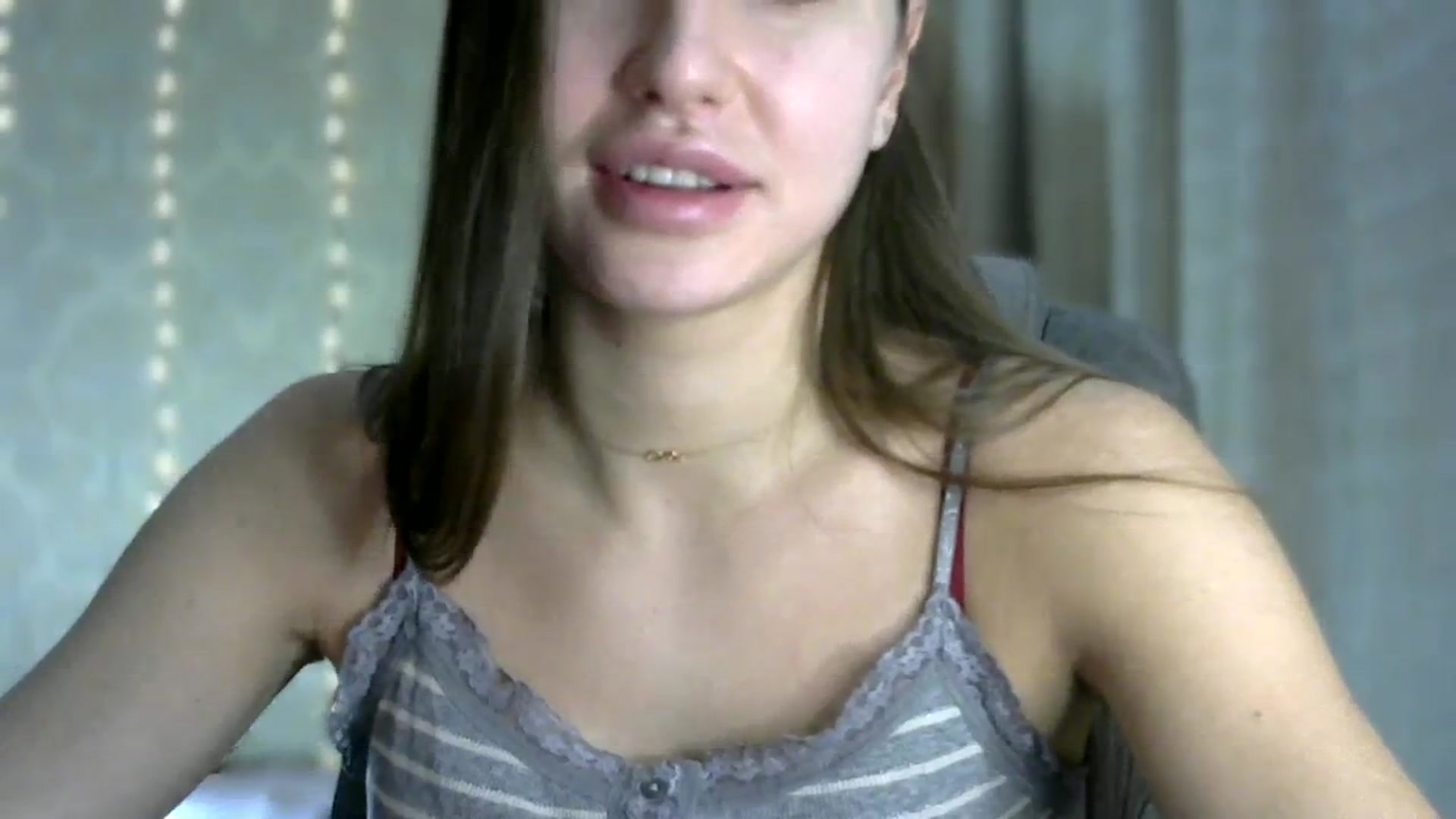 Gallery image thumbnail from bemyfriends's myfreecams stream on, 11/19/2023, 23:28 image 8 of 20