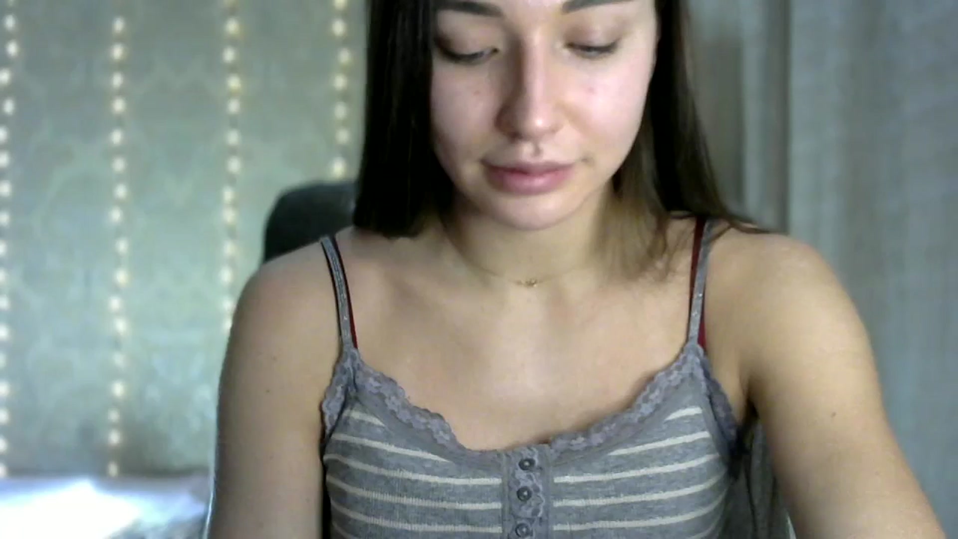 Gallery image thumbnail from bemyfriends's myfreecams stream on, 11/19/2023, 23:28 image 11 of 20
