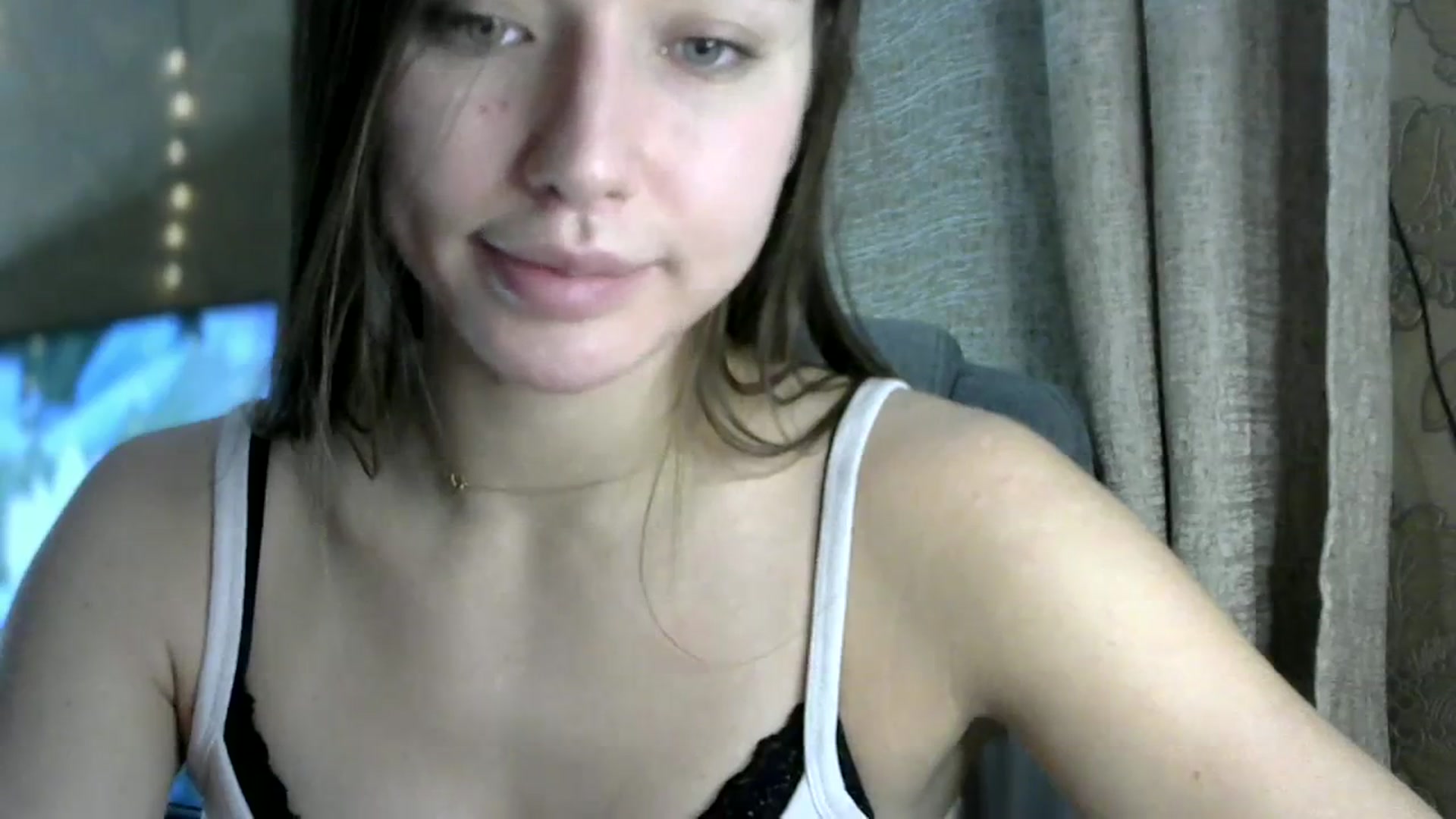 Gallery image thumbnail from bemyfriends's myfreecams stream on, 11/22/2023, 01:17 image 18 of 20