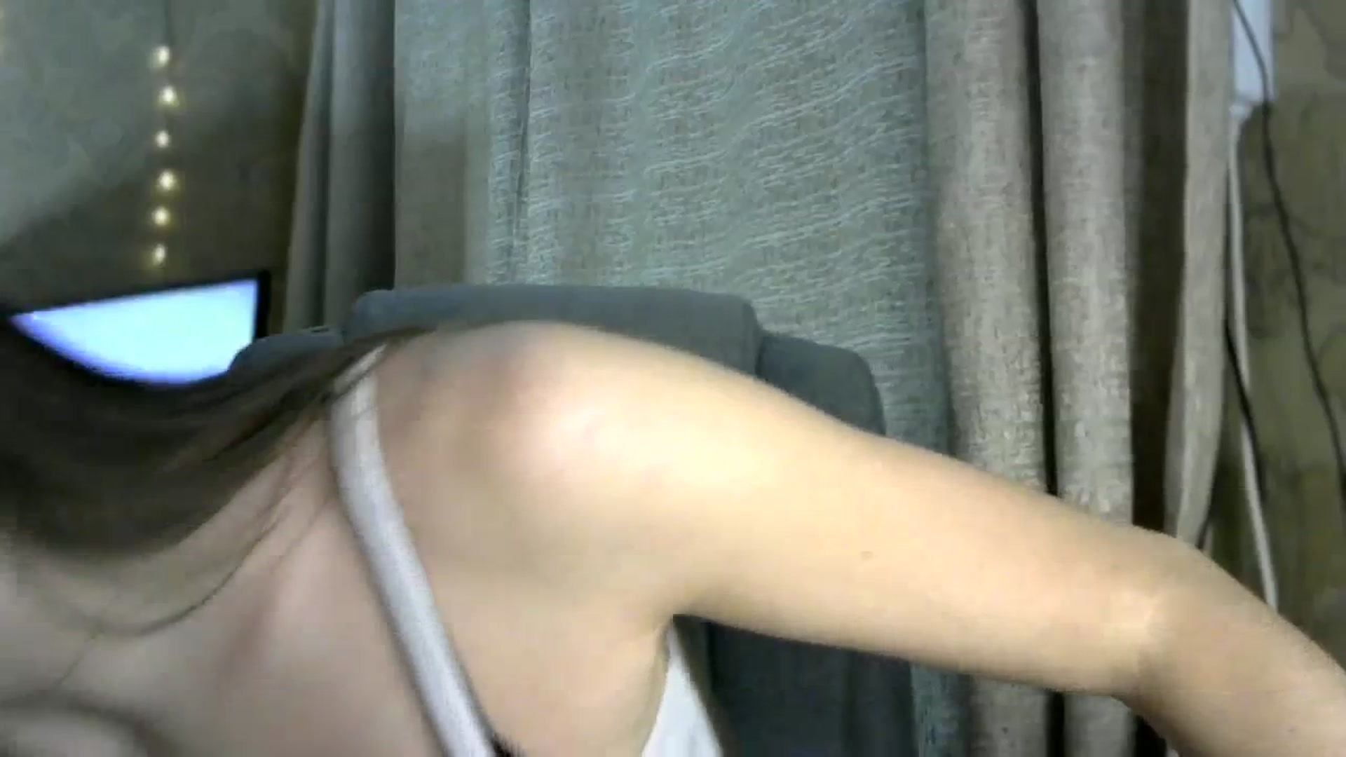 Gallery image thumbnail from bemyfriends's myfreecams stream on, 11/22/2023, 01:17 image 12 of 20