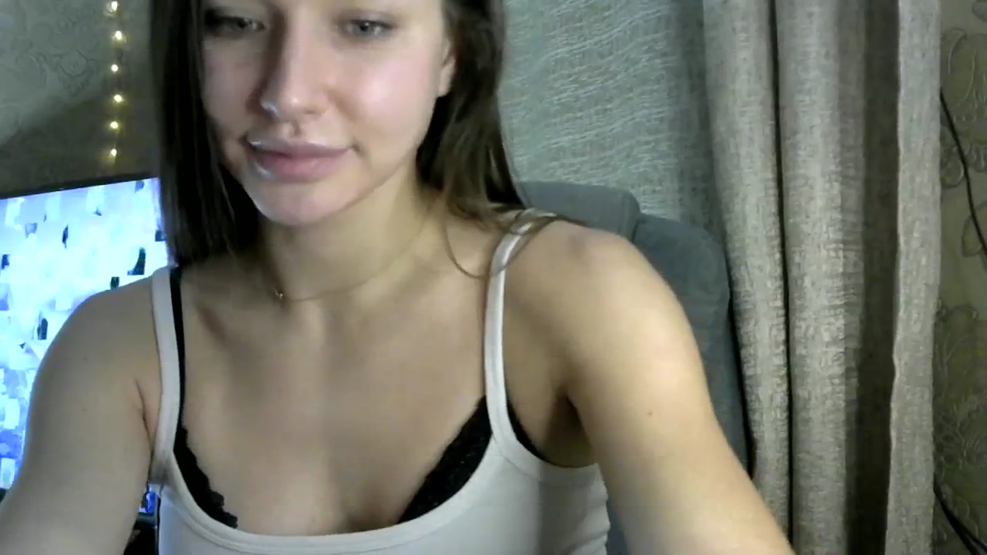 Gallery image thumbnail from bemyfriends's myfreecams stream on, 11/22/2023, 01:17 image 19 of 20
