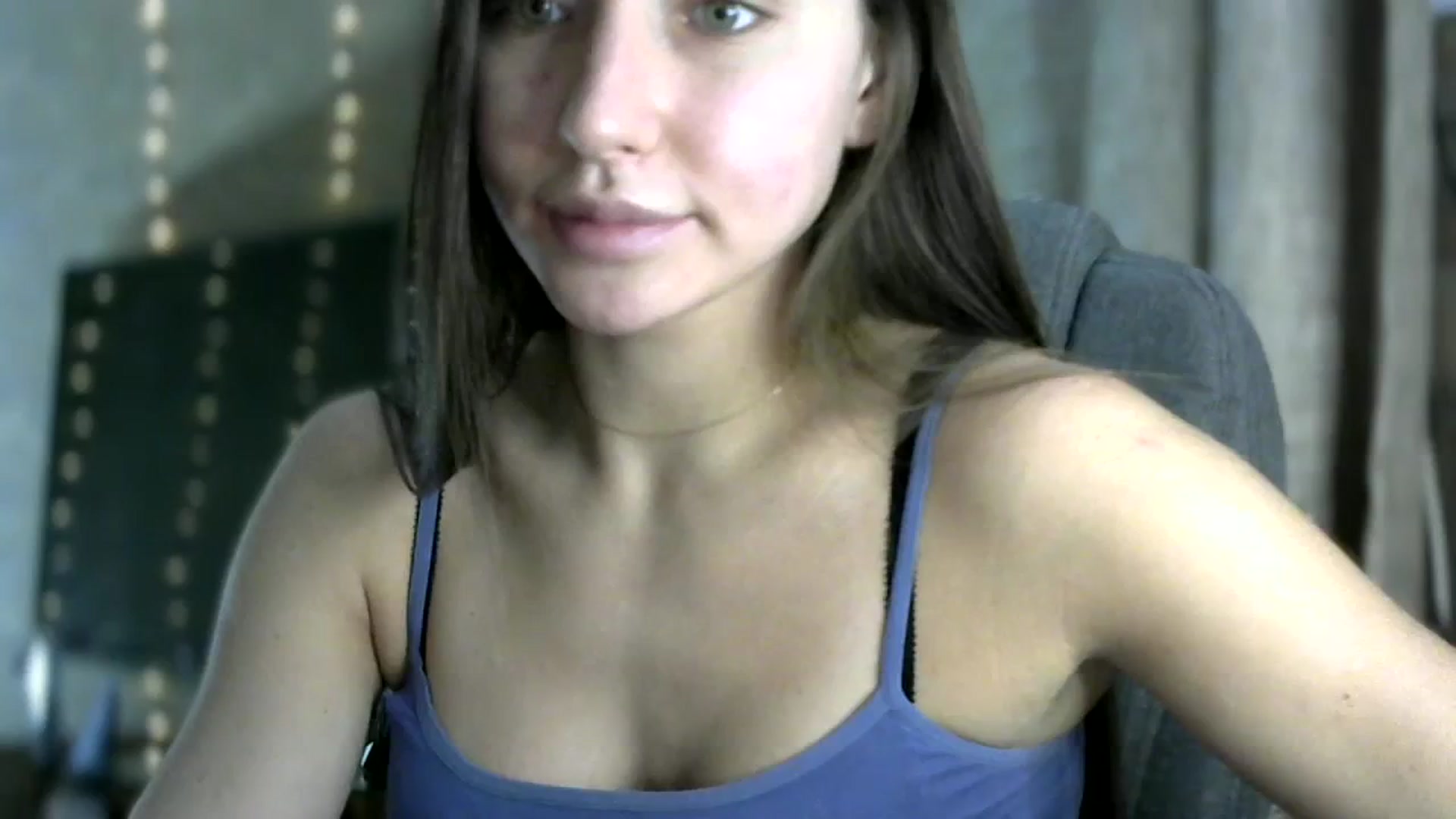 Gallery image thumbnail from bemyfriends's myfreecams stream on, 11/23/2023, 24:01 image 18 of 20