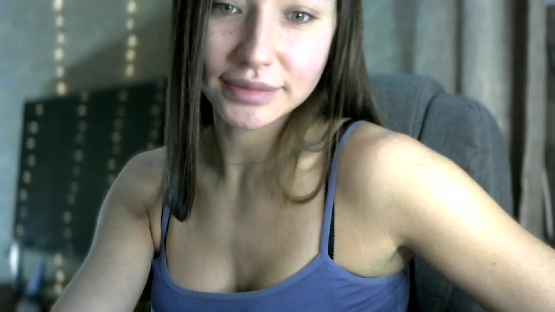 Gallery image thumbnail from bemyfriends's myfreecams stream on, 11/23/2023, 24:01 image 13 of 20