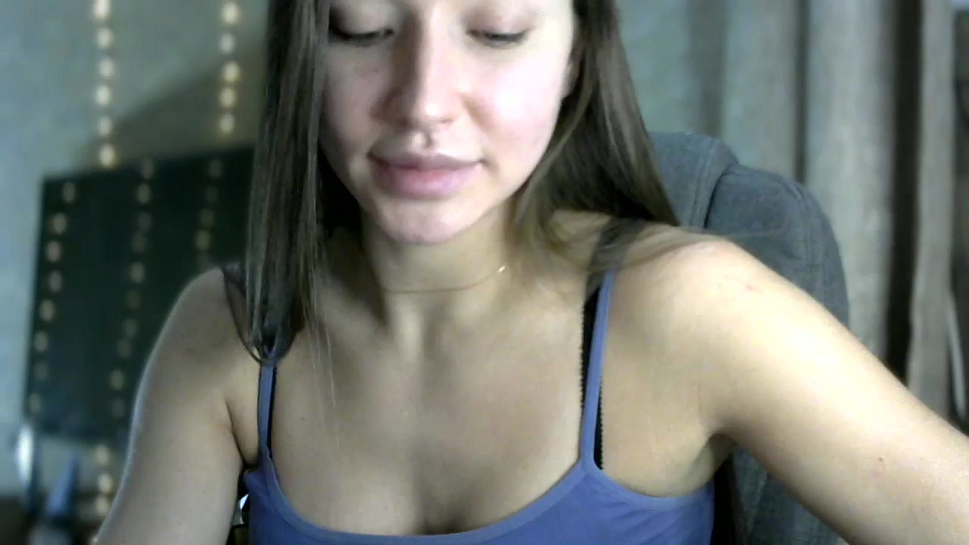 Gallery image thumbnail from bemyfriends's myfreecams stream on, 11/23/2023, 24:01 image 19 of 20