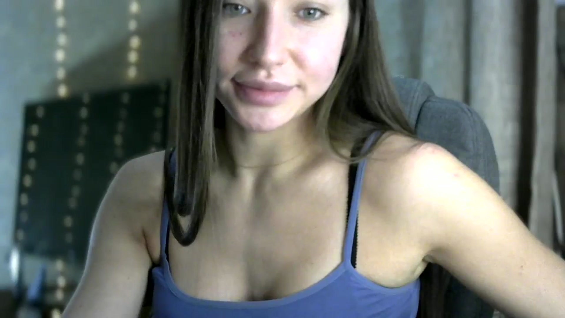 Gallery image thumbnail from bemyfriends's myfreecams stream on, 11/23/2023, 24:01 image 16 of 20