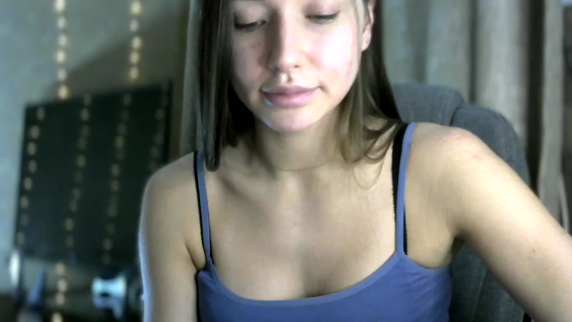 Gallery image thumbnail from bemyfriends's myfreecams stream on, 11/23/2023, 01:08 image 3 of 20
