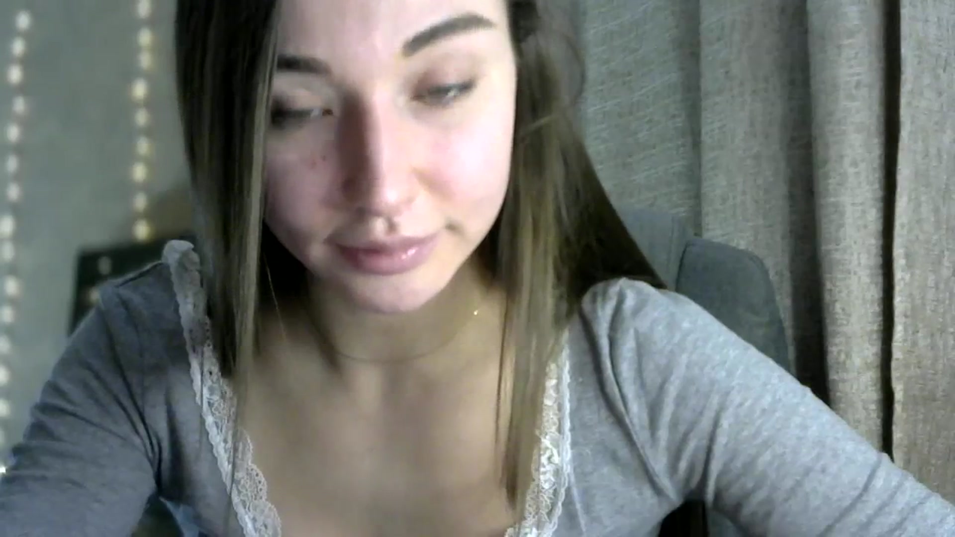 Gallery image thumbnail from bemyfriends's myfreecams stream on, 11/24/2023, 01:18 image 5 of 20