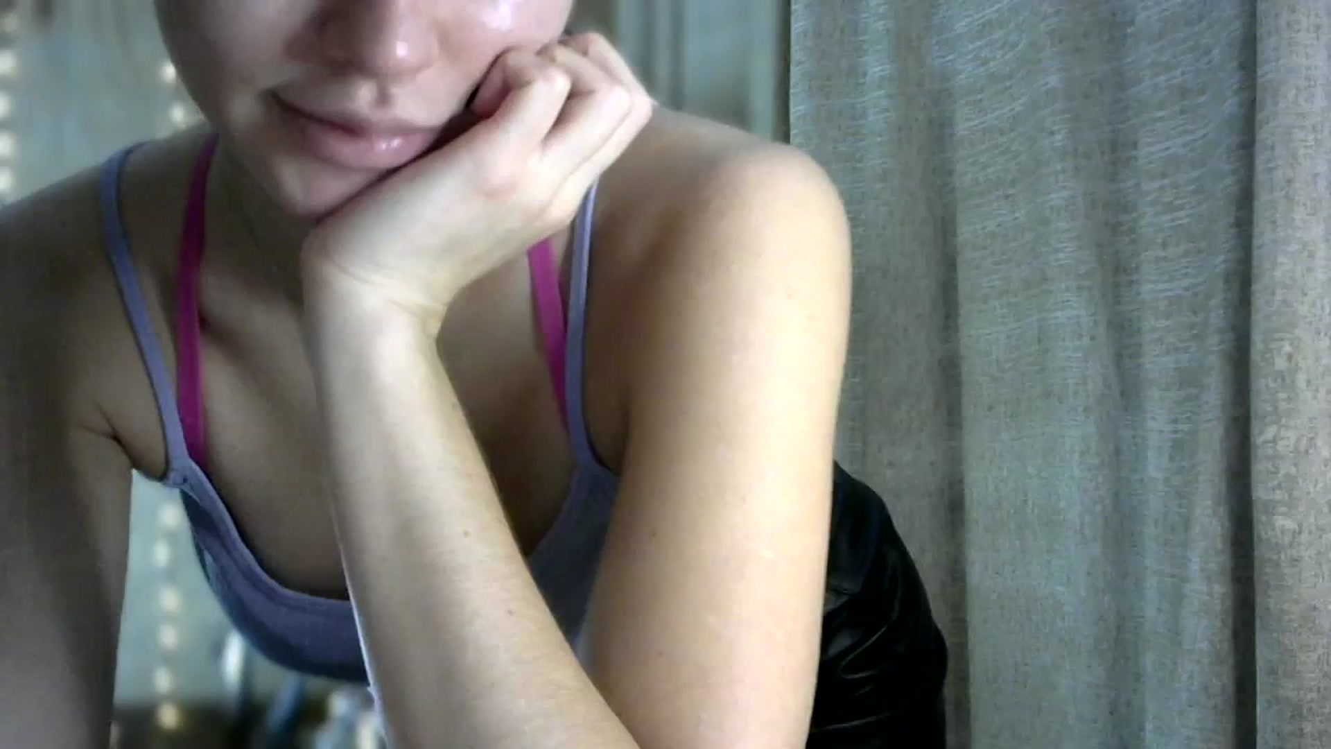 Gallery image thumbnail from bemyfriends's myfreecams stream on, 11/30/2023, 24:00 image 1 of 20