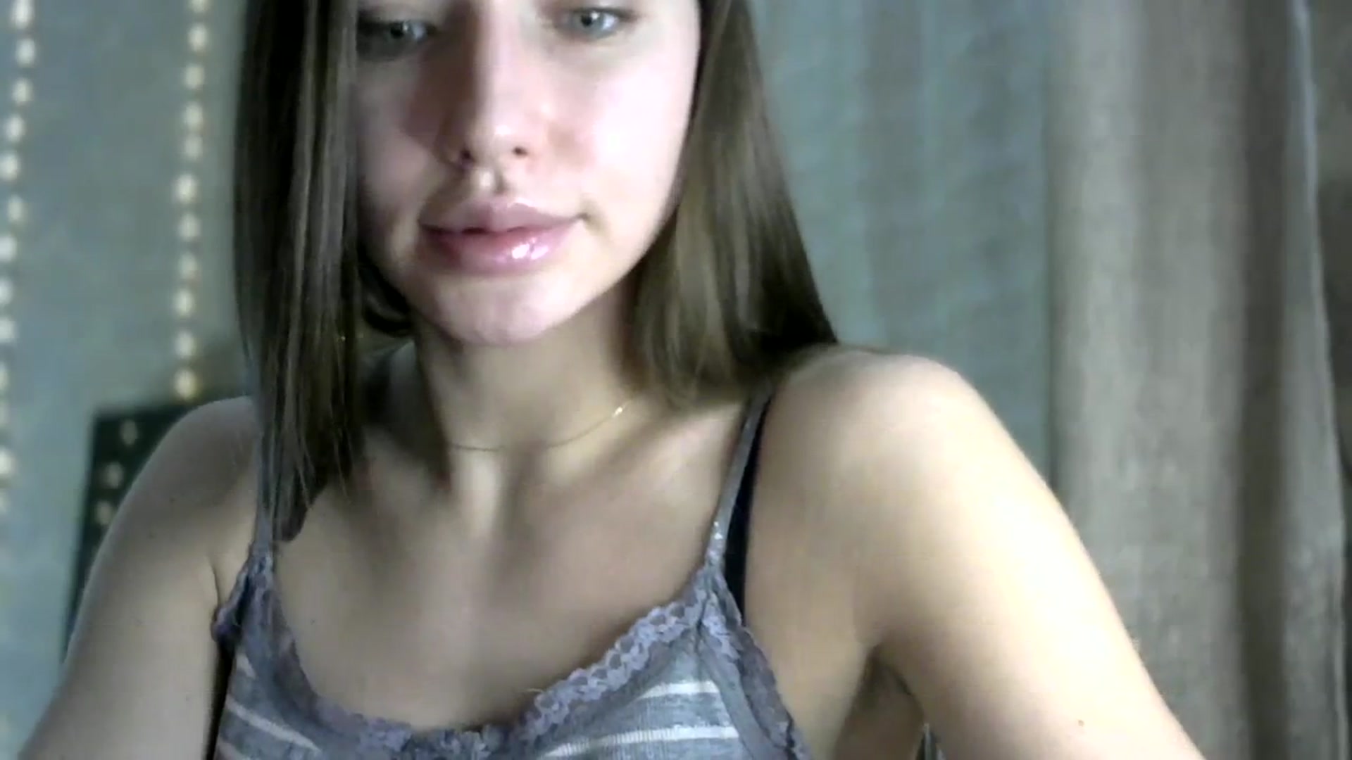Gallery image thumbnail from bemyfriends's myfreecams stream on, 12/03/2023, 23:27 image 19 of 20