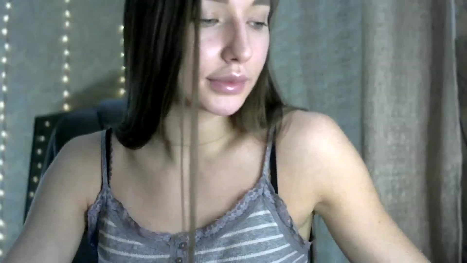 Gallery image thumbnail from bemyfriends's myfreecams stream on, 12/03/2023, 23:27 image 20 of 20