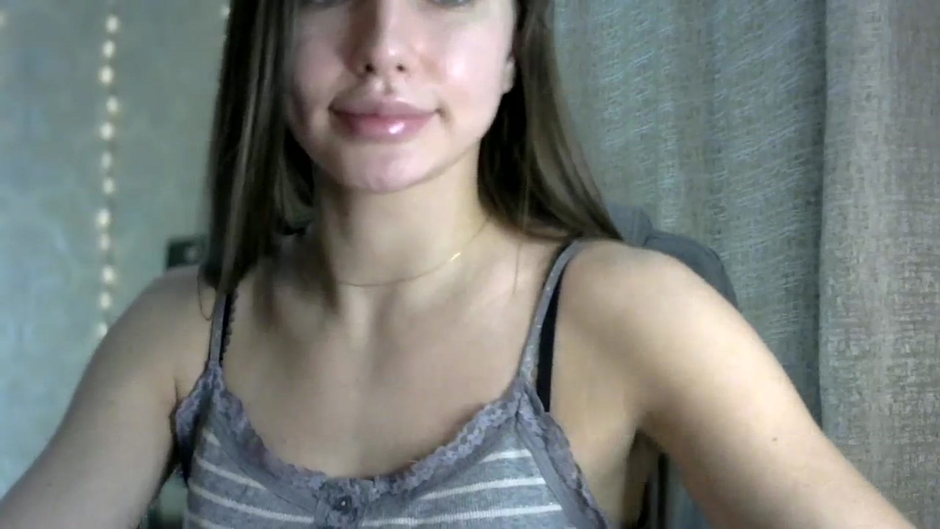 Gallery image thumbnail from bemyfriends's myfreecams stream on, 12/03/2023, 23:27 image 9 of 20