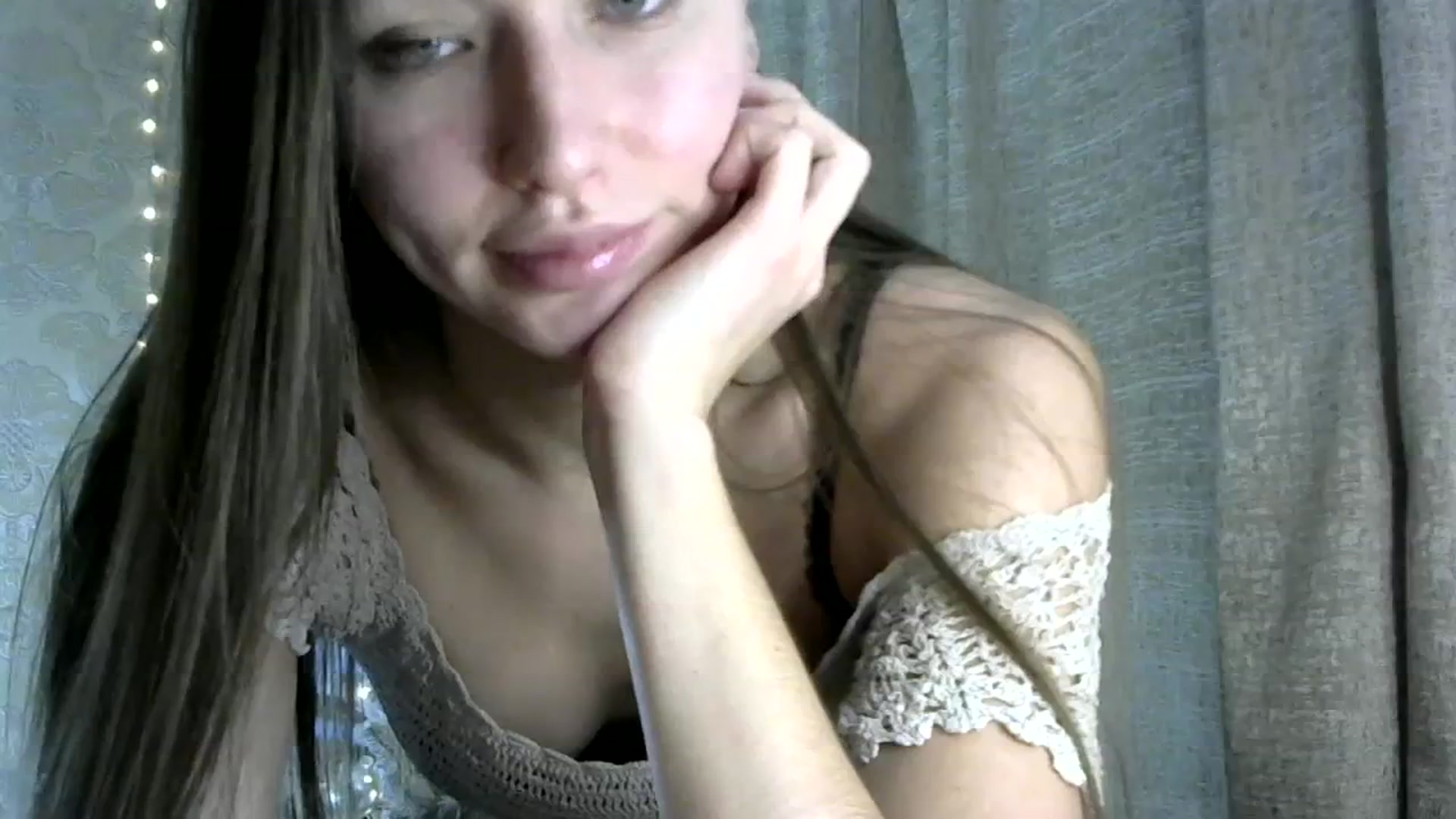 Gallery image thumbnail from bemyfriends's myfreecams stream on, 12/06/2023, 24:01 image 9 of 20