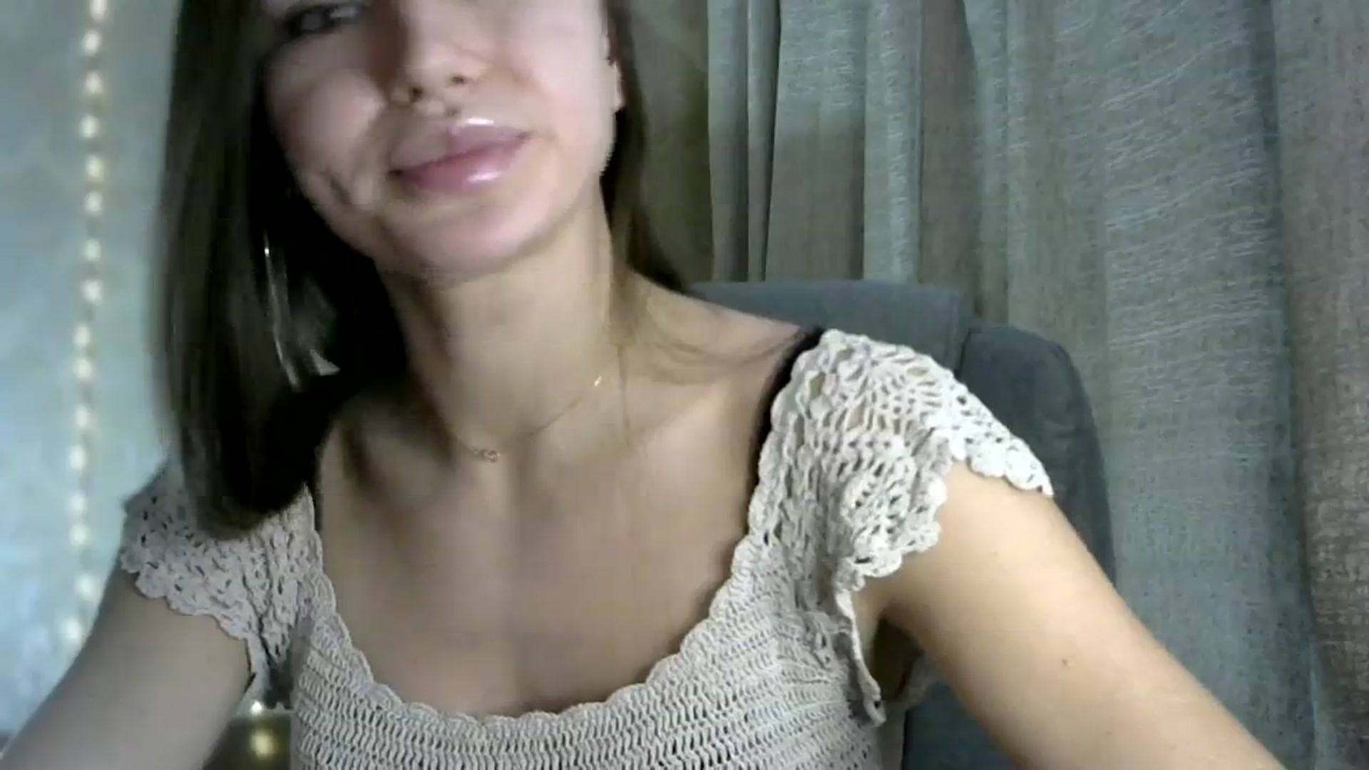 Gallery image thumbnail from bemyfriends's myfreecams stream on, 12/06/2023, 24:01 image 19 of 20