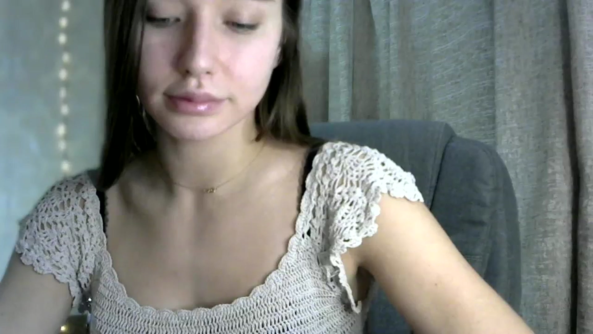 Gallery image thumbnail from bemyfriends's myfreecams stream on, 12/06/2023, 24:01 image 6 of 20