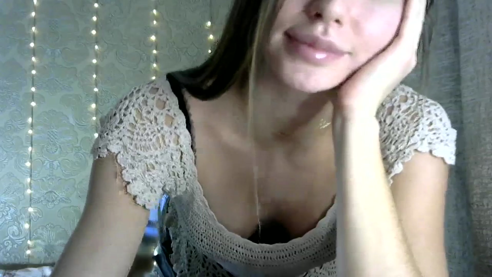 Gallery image thumbnail from bemyfriends's myfreecams stream on, 12/06/2023, 24:37 image 17 of 20