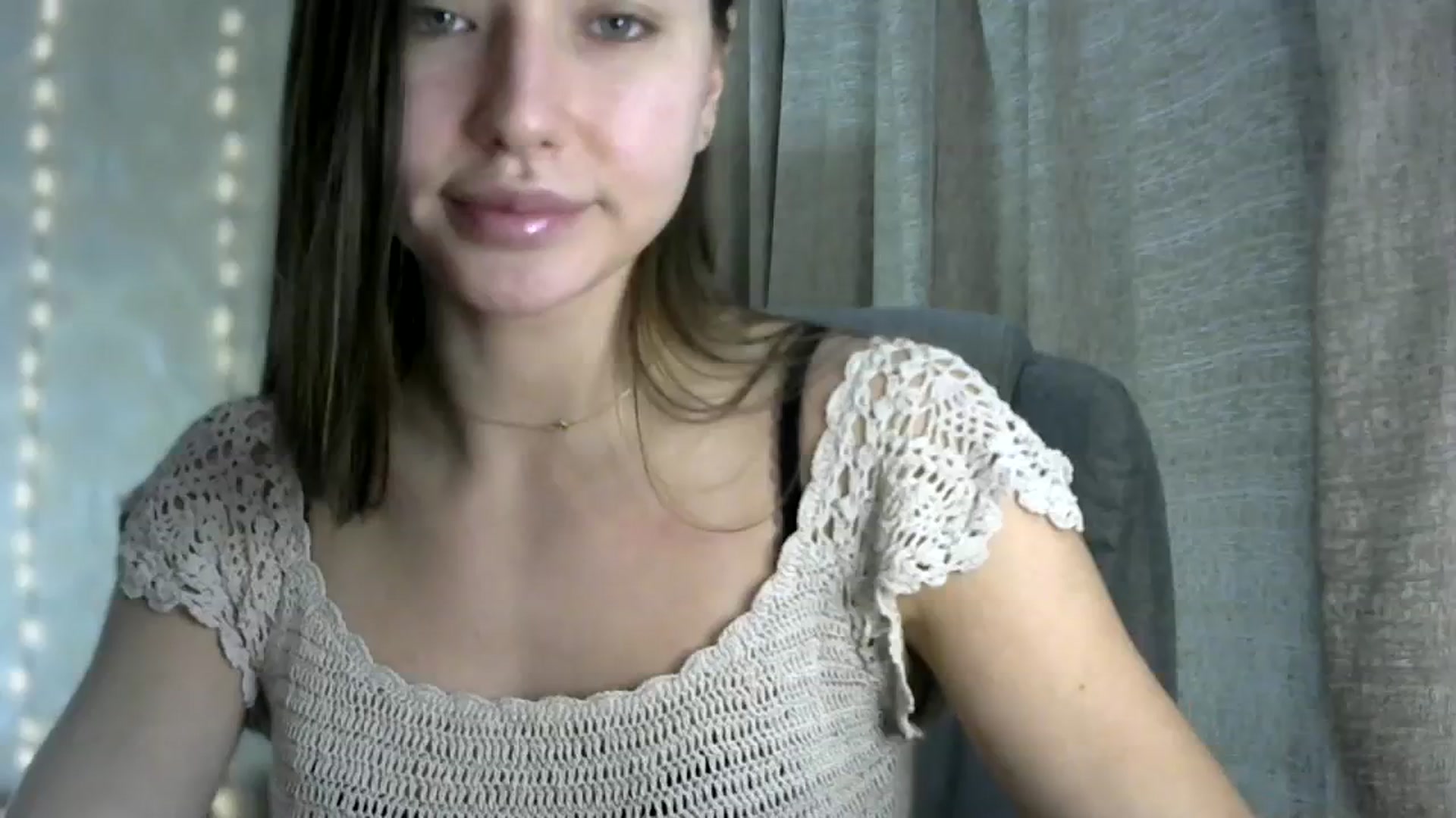 Gallery image thumbnail from bemyfriends's myfreecams stream on, 12/06/2023, 24:37 image 1 of 20