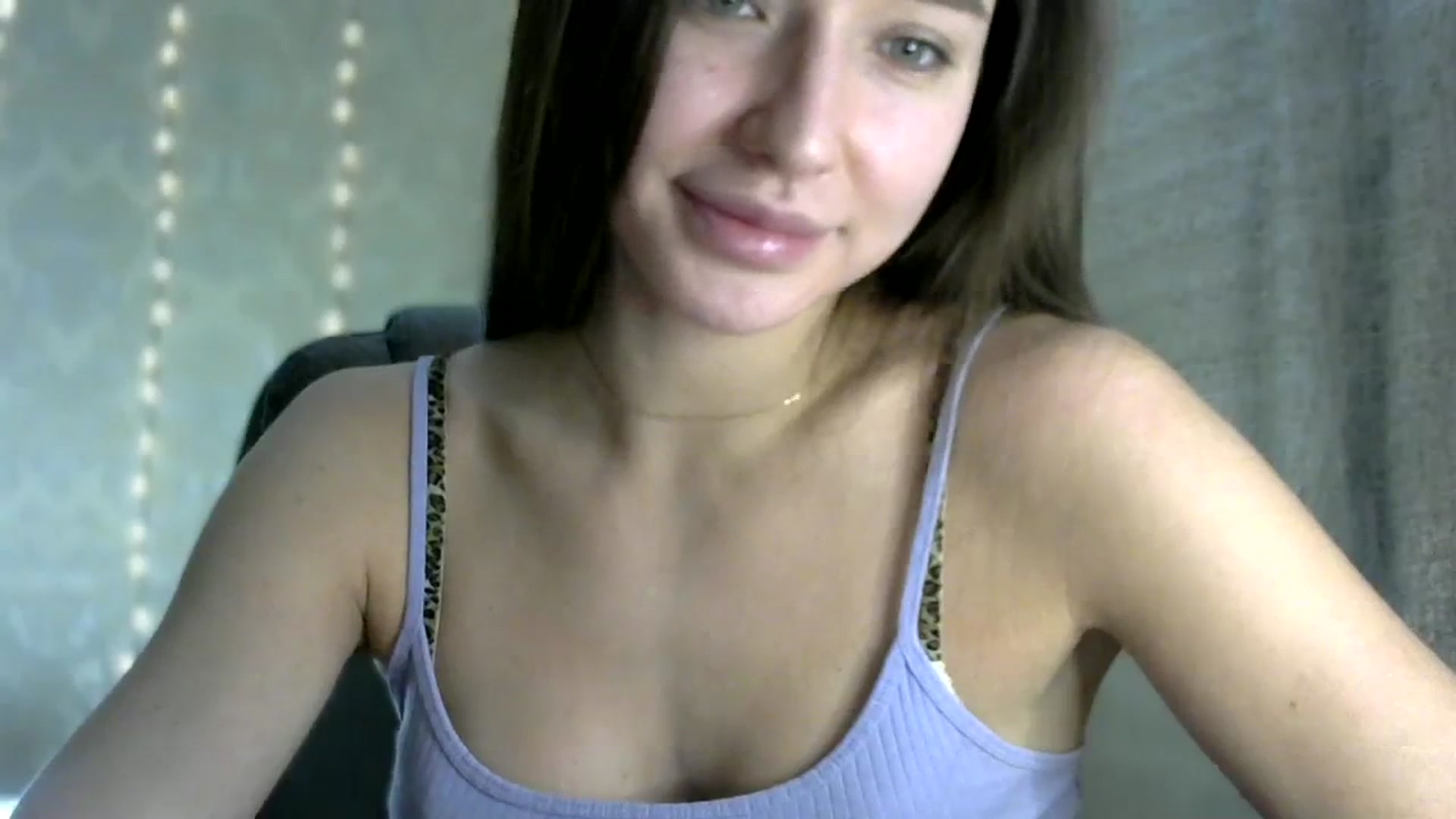 Gallery image thumbnail from bemyfriends's myfreecams stream on, 12/07/2023, 01:45 image 5 of 20