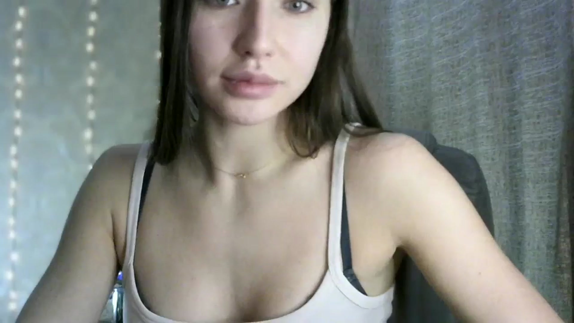 Gallery image thumbnail from bemyfriends's myfreecams stream on, 12/09/2023, 24:01 image 4 of 20