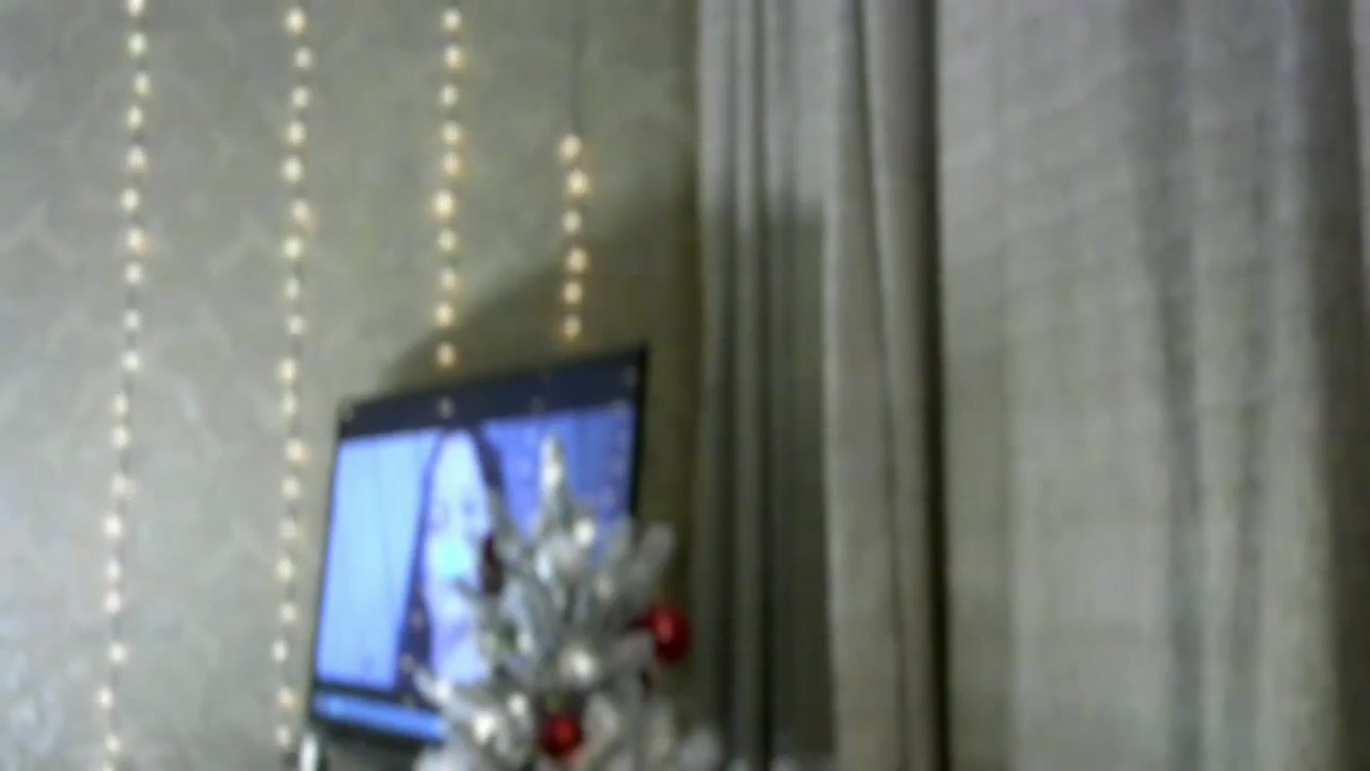 Gallery image thumbnail from bemyfriends's myfreecams stream on, 12/10/2023, 24:01 image 14 of 20