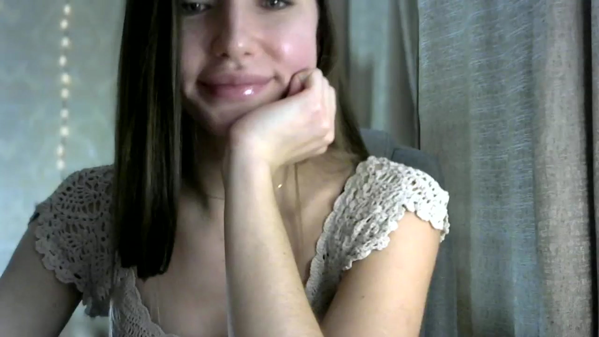 Gallery image thumbnail from bemyfriends's myfreecams stream on, 12/12/2023, 24:28 image 7 of 20