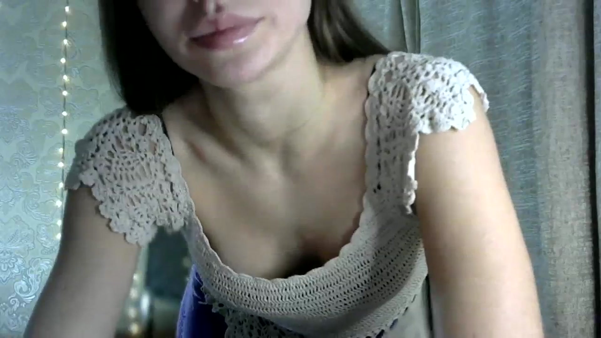 Gallery image thumbnail from bemyfriends's myfreecams stream on, 12/12/2023, 24:43 image 8 of 20