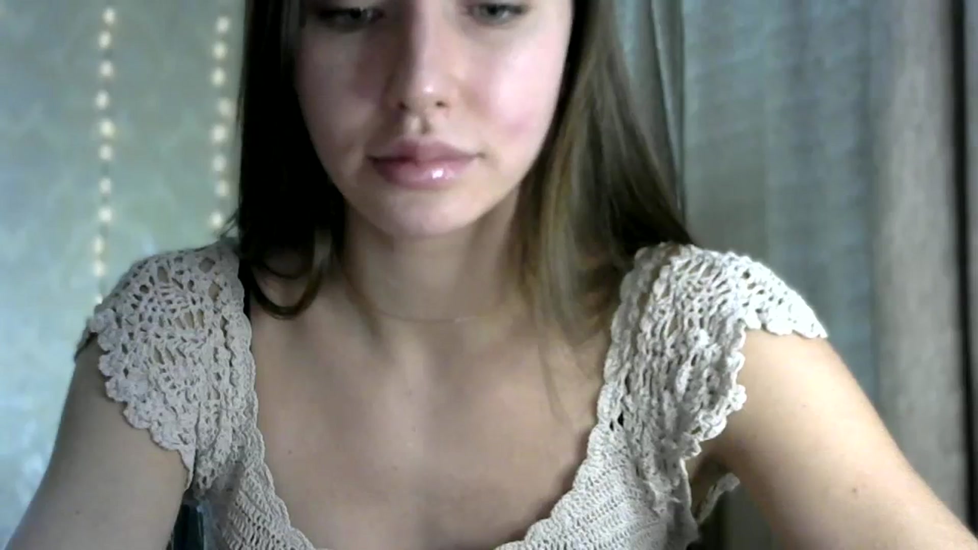 Gallery image thumbnail from bemyfriends's myfreecams stream on, 12/12/2023, 24:43 image 11 of 20