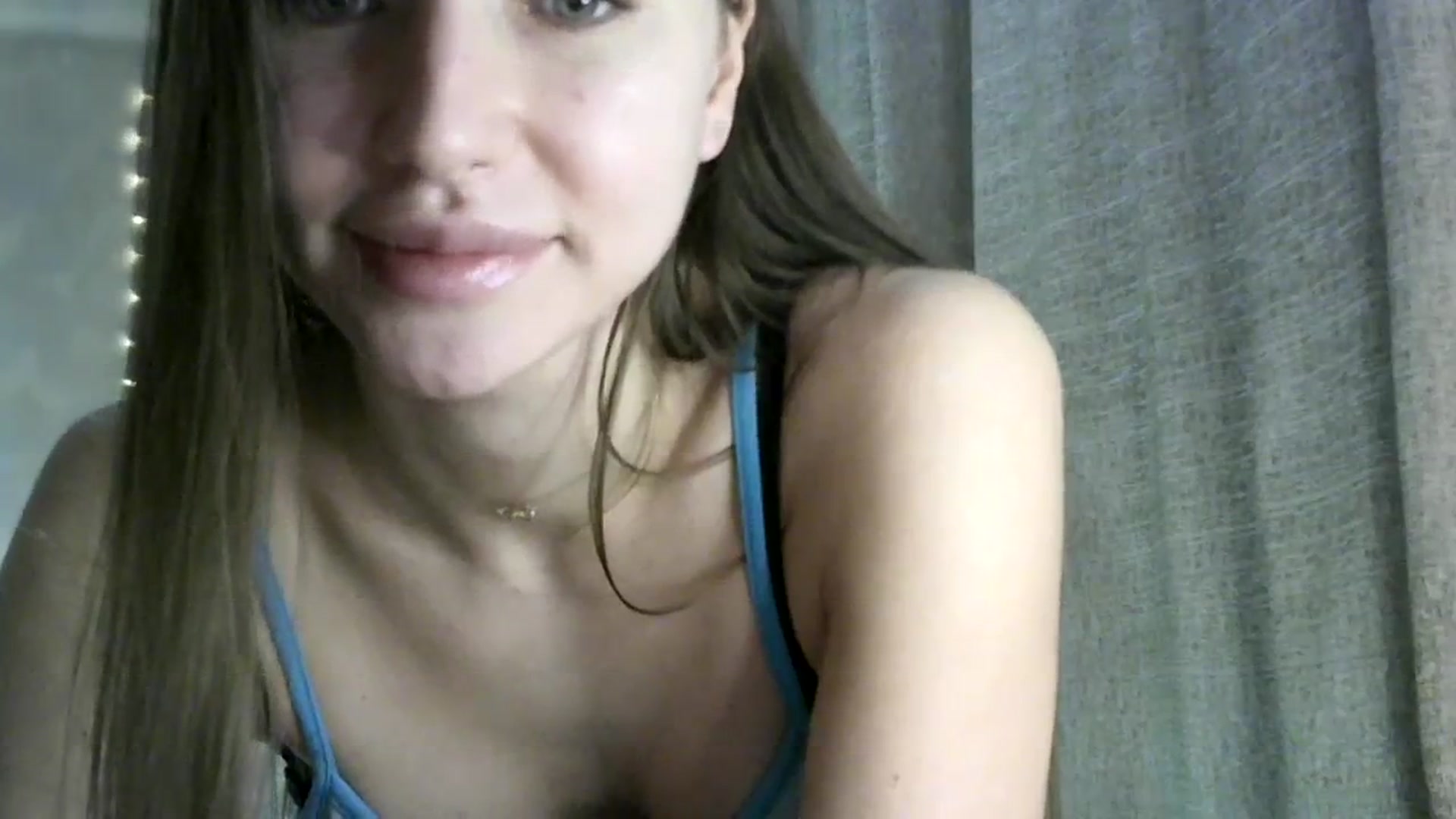 Gallery image thumbnail from bemyfriends's myfreecams stream on, 12/13/2023, 23:53 image 14 of 20
