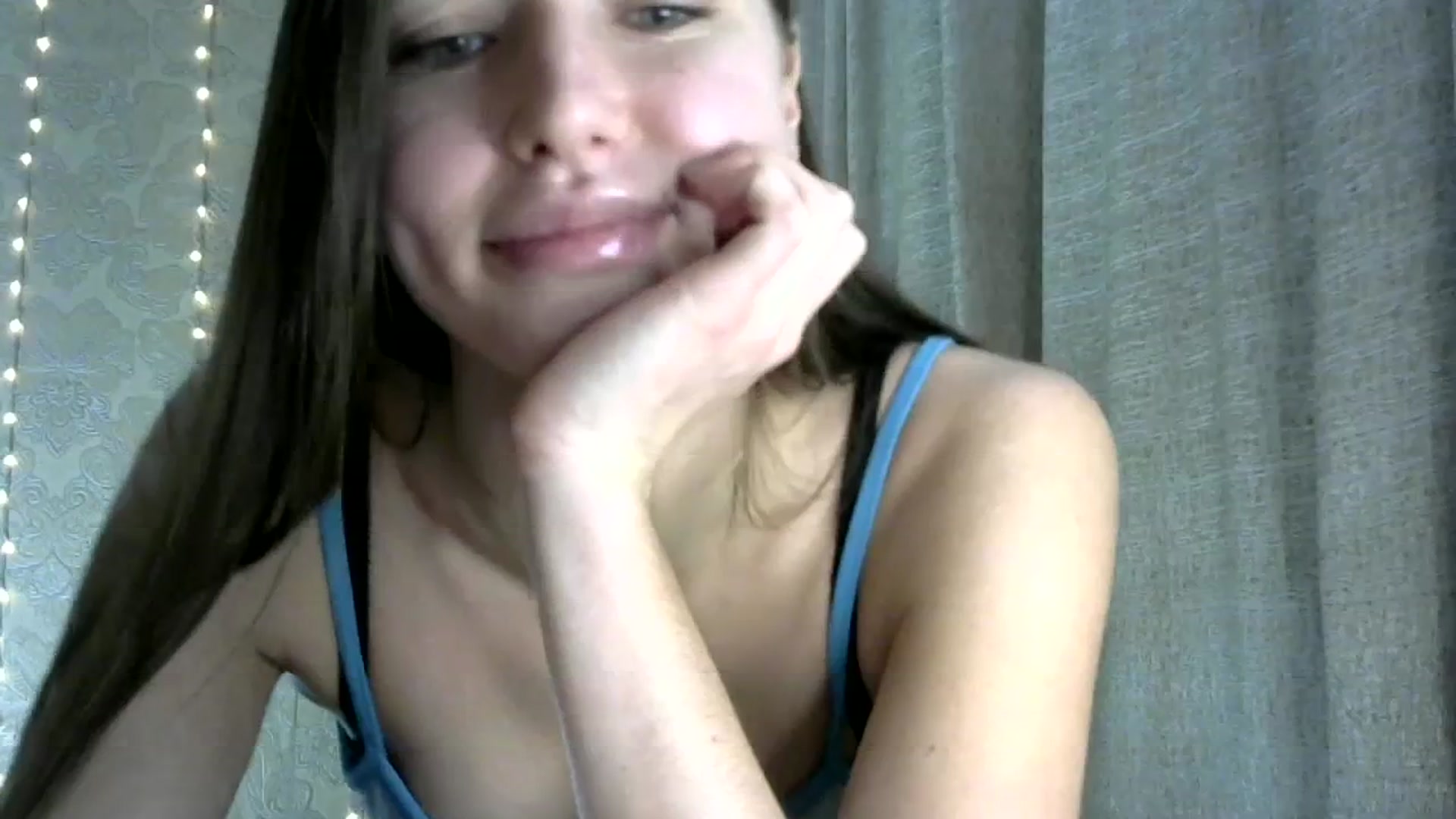 Gallery image thumbnail from bemyfriends's myfreecams stream on, 12/13/2023, 23:53 image 3 of 20
