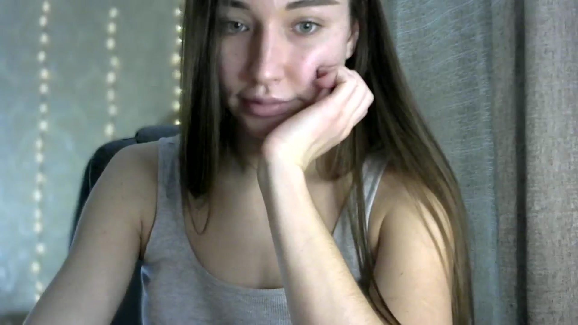 Gallery image thumbnail from bemyfriends's myfreecams stream on, 12/17/2023, 24:01 image 8 of 20
