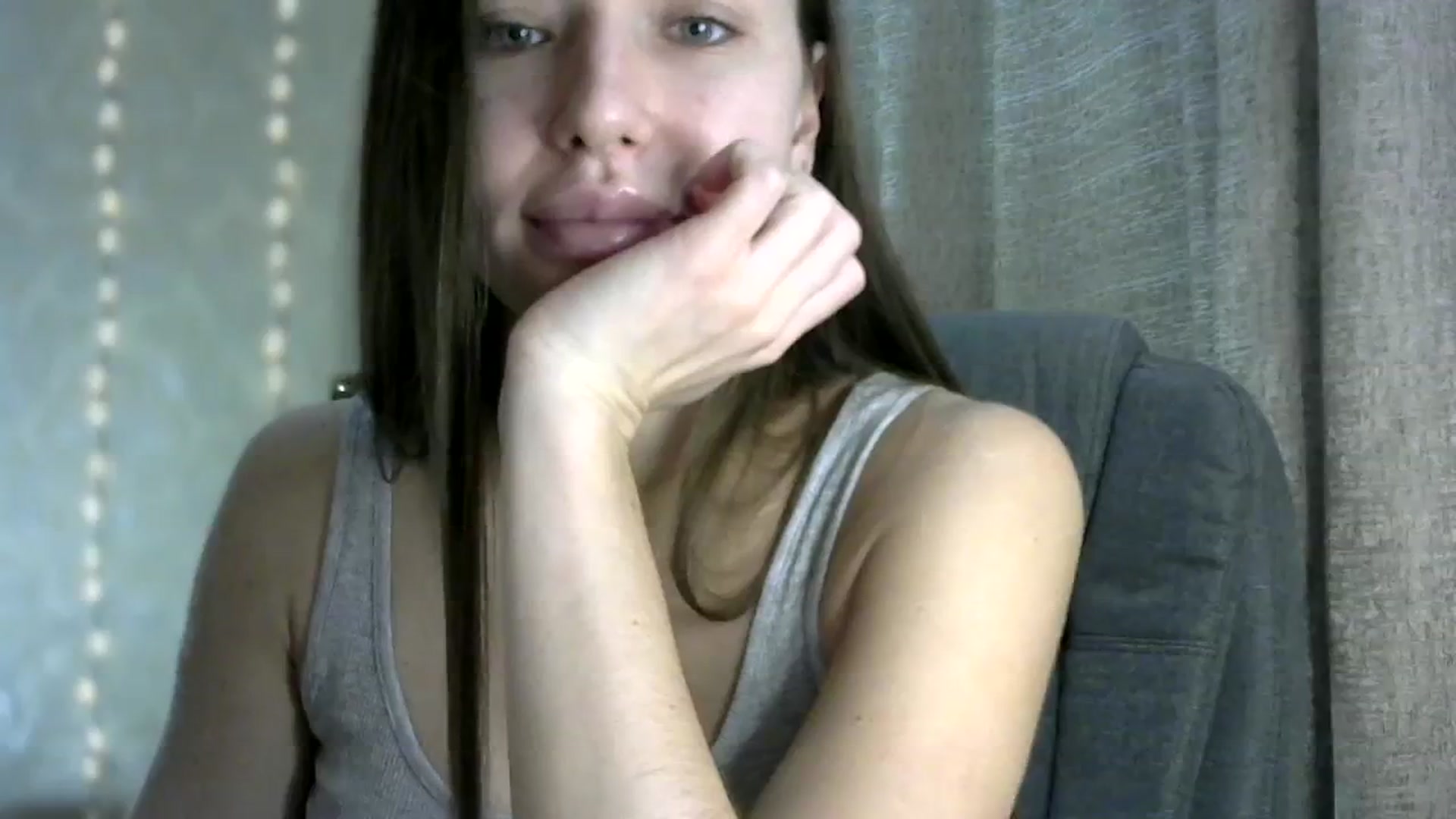 Gallery image thumbnail from bemyfriends's myfreecams stream on, 12/17/2023, 24:01 image 4 of 20
