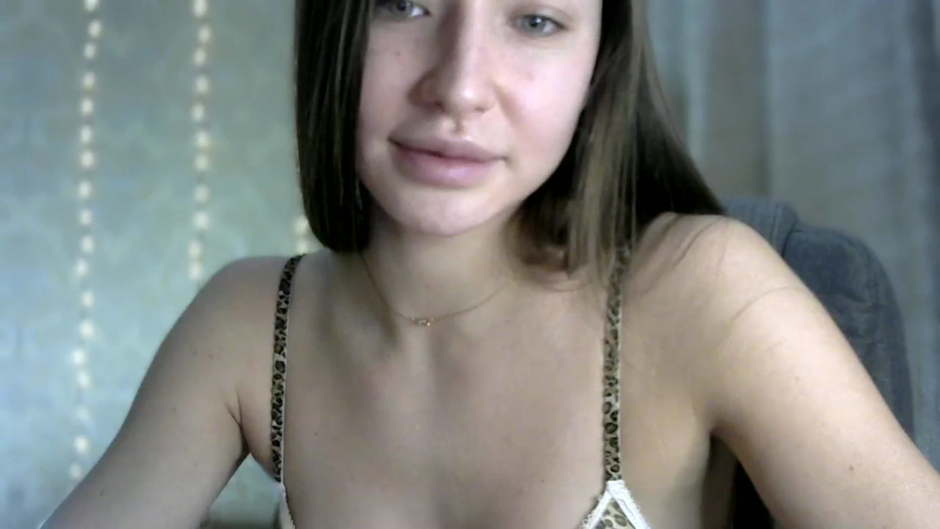 Gallery image thumbnail from bemyfriends's myfreecams stream on, 12/17/2023, 01:14 image 20 of 20