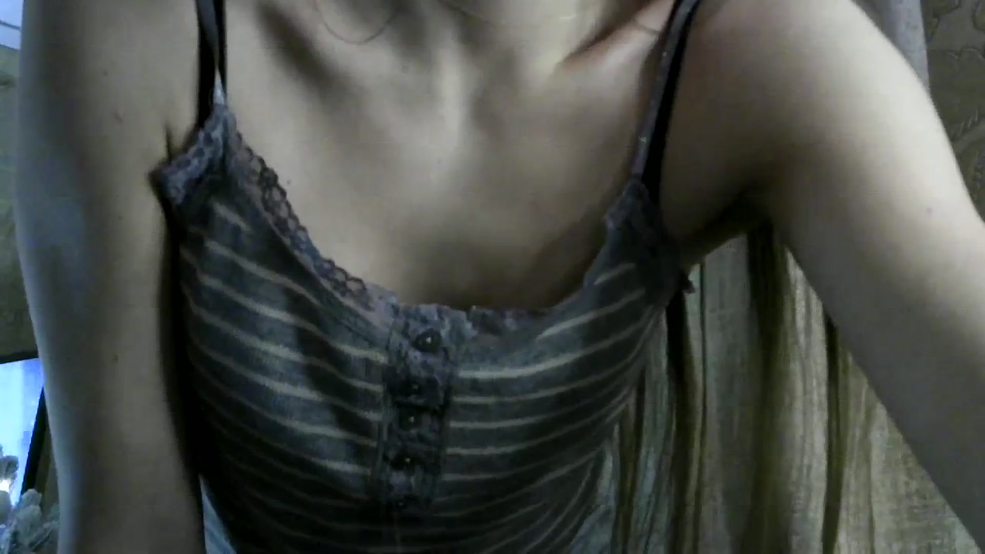Gallery image thumbnail from bemyfriends's myfreecams stream on, 12/18/2023, 01:04 image 17 of 20