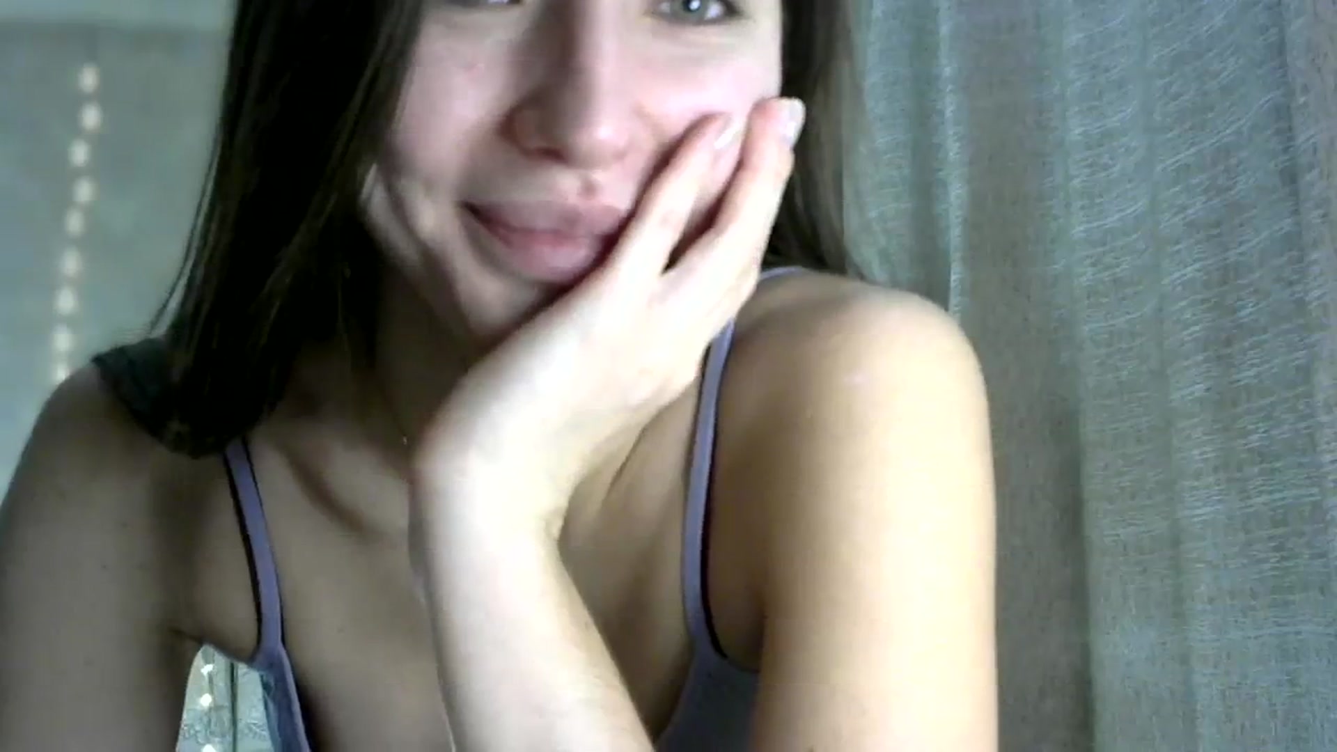 Gallery image thumbnail from bemyfriends's myfreecams stream on, 12/22/2023, 24:04 image 16 of 20