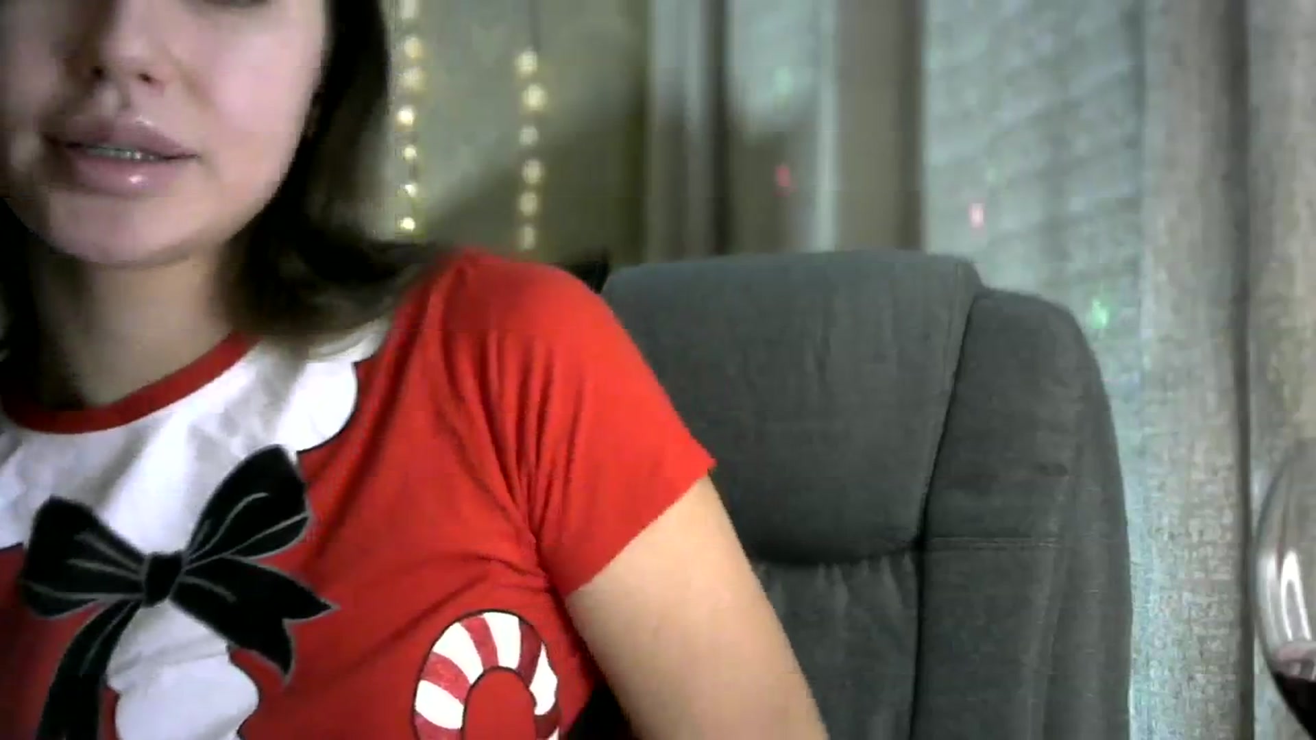 Gallery image thumbnail from bemyfriends's myfreecams stream on, 12/24/2023, 24:00 image 3 of 20