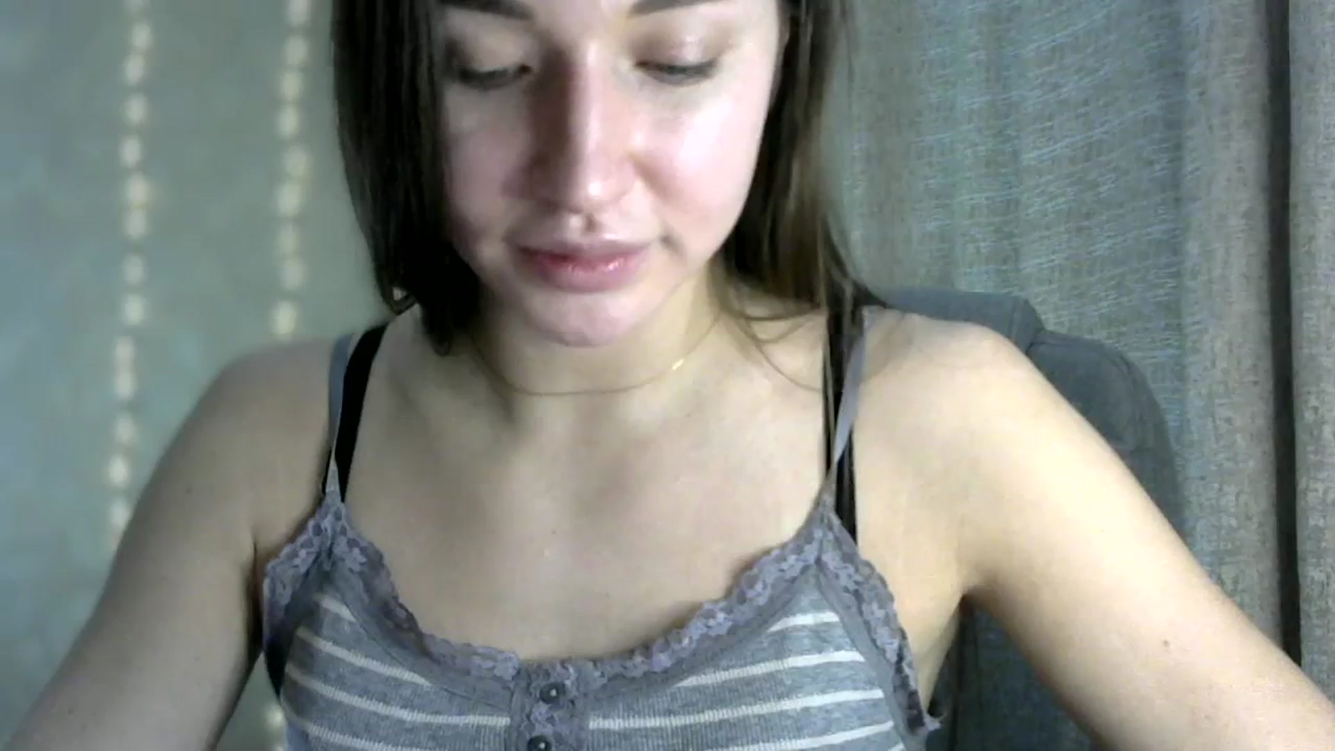 Gallery image thumbnail from bemyfriends's myfreecams stream on, 12/27/2023, 23:57 image 4 of 20