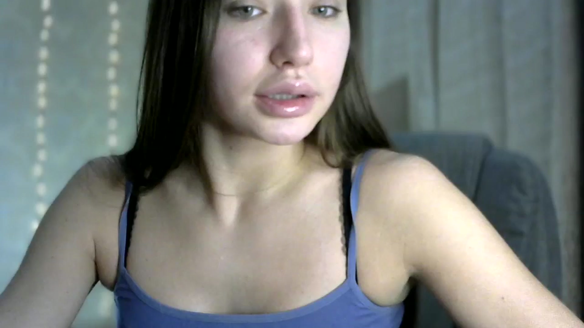 Gallery image thumbnail from bemyfriends's myfreecams stream on, 12/30/2023, 24:02 image 10 of 20
