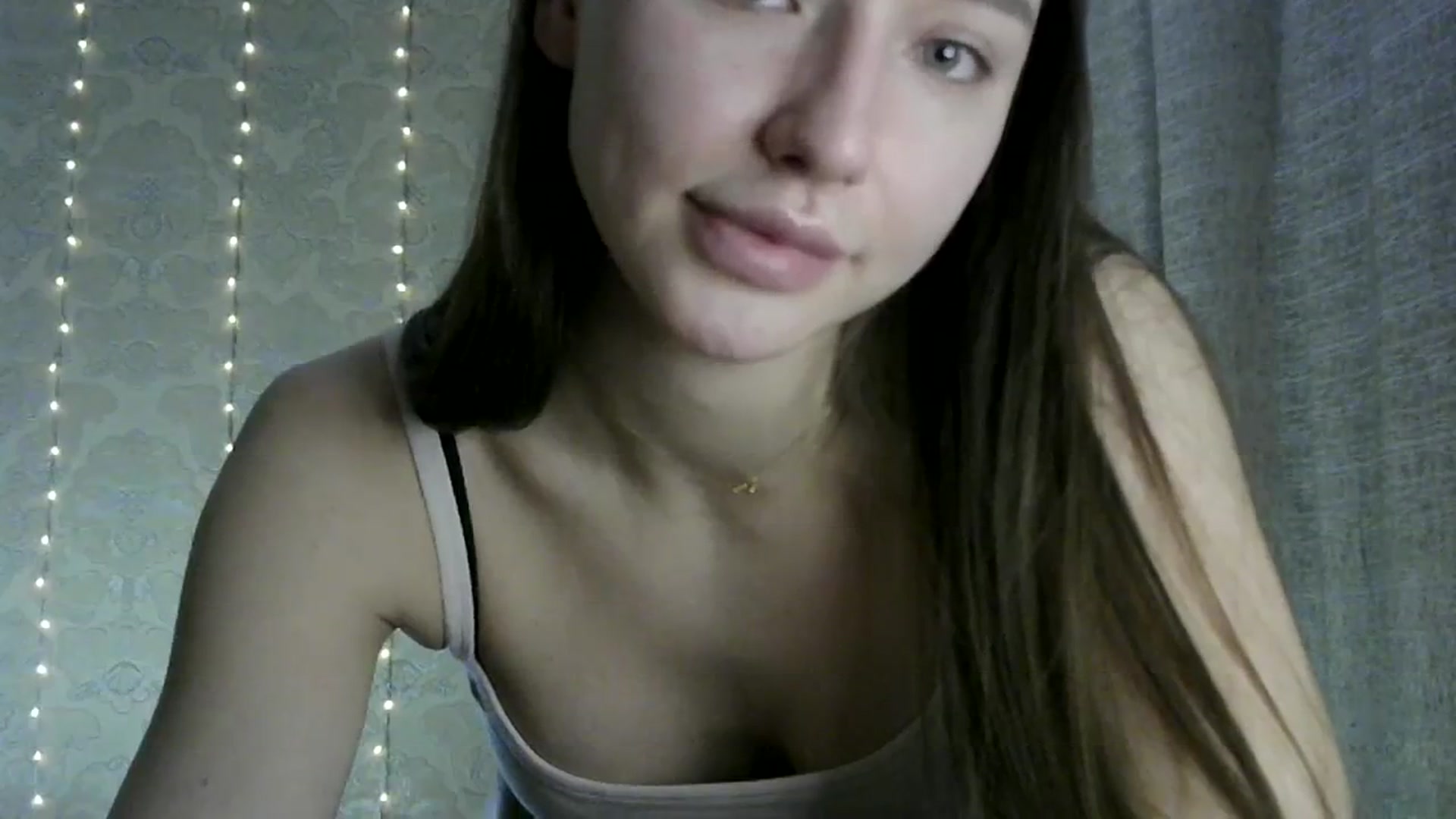 Gallery image thumbnail from bemyfriends's myfreecams stream on, 01/16/2024, 01:17 image 10 of 20