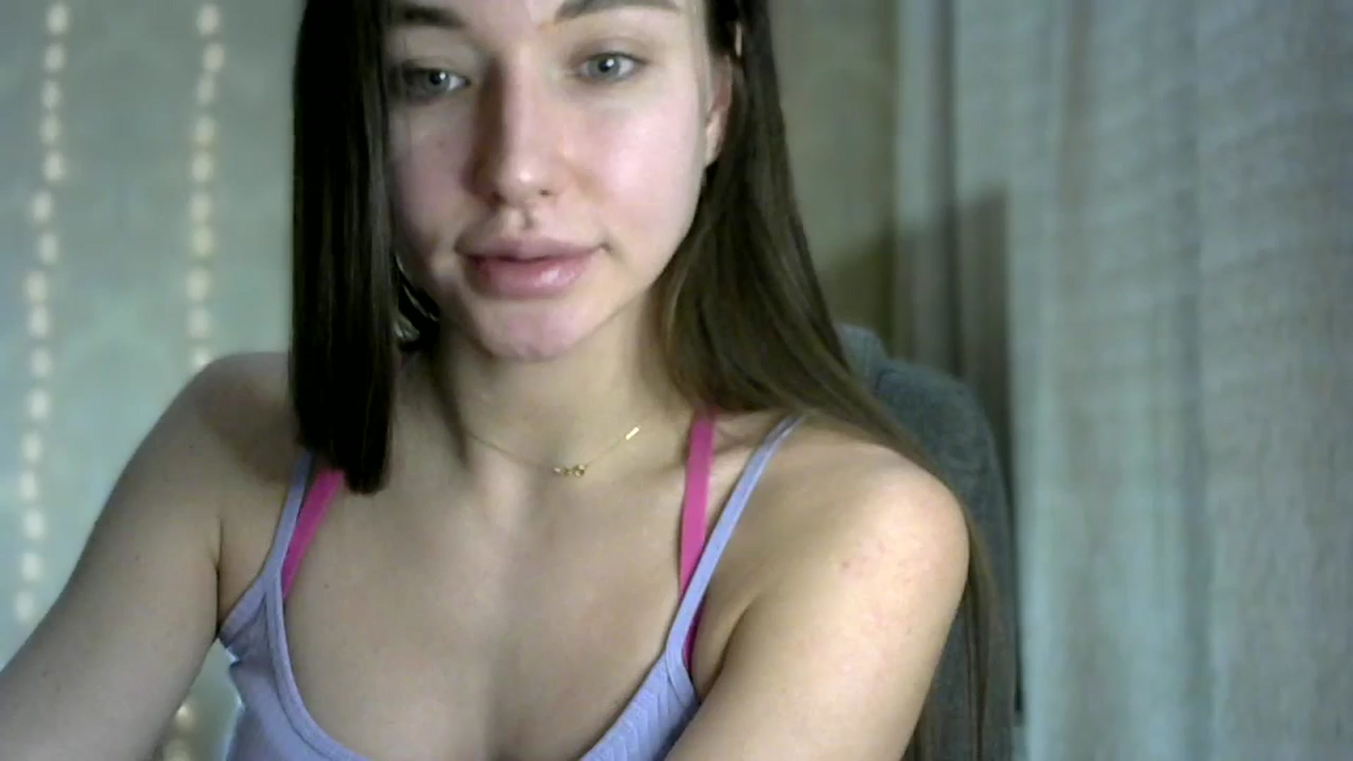 Gallery image thumbnail from bemyfriends's myfreecams stream on, 01/18/2024, 01:10 image 16 of 20