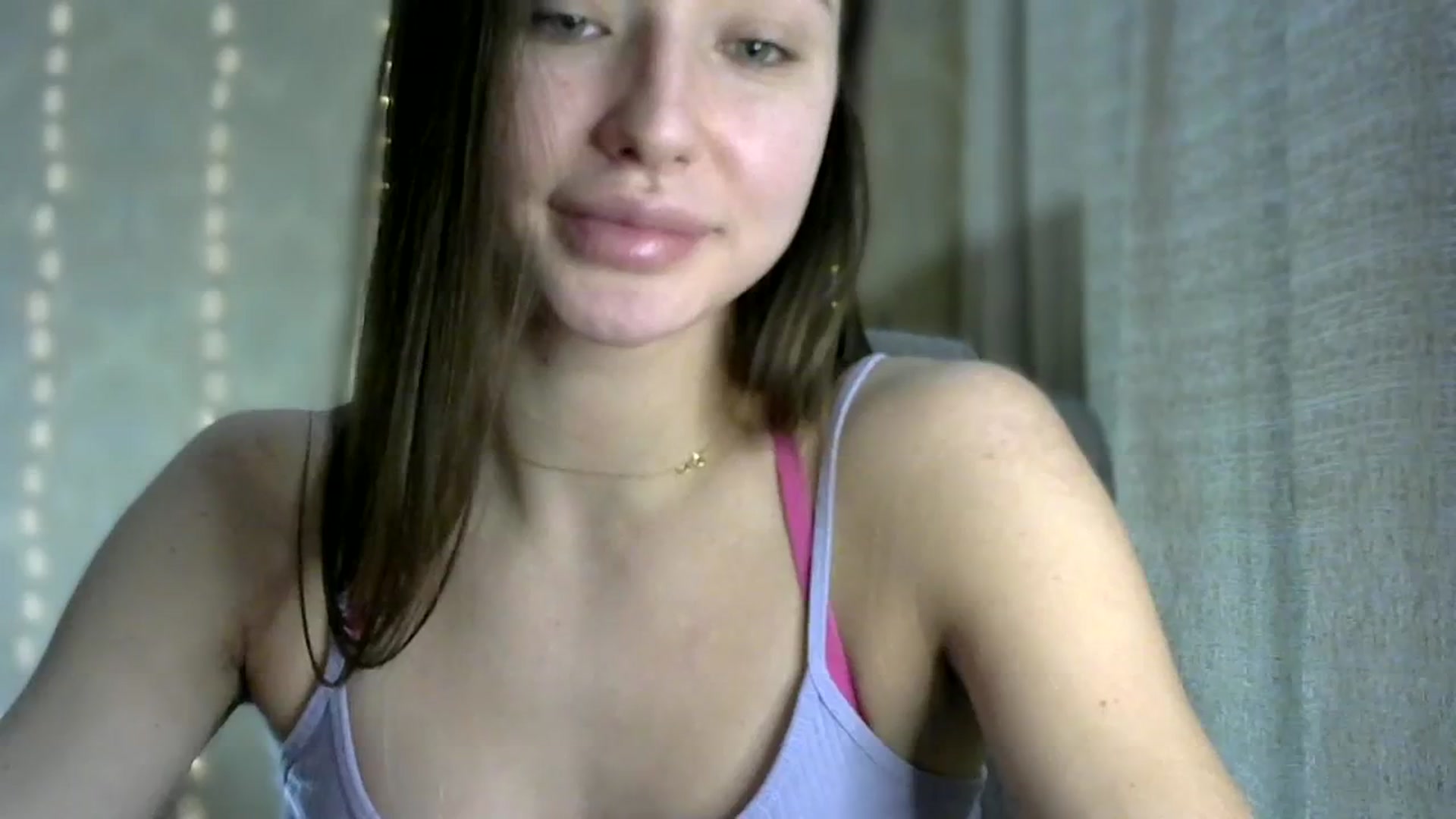Gallery image thumbnail from bemyfriends's myfreecams stream on, 01/18/2024, 01:10 image 13 of 20