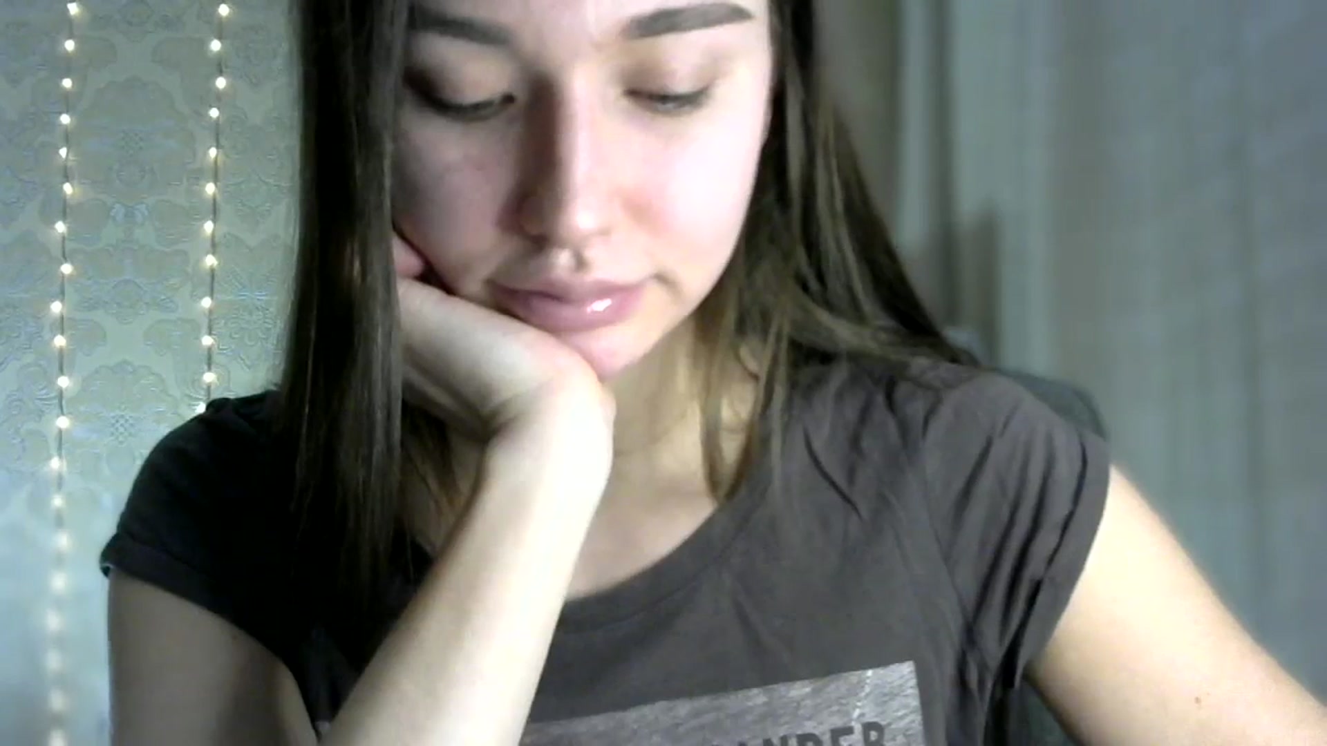 Gallery image thumbnail from bemyfriends's myfreecams stream on, 01/24/2024, 23:22 image 17 of 20