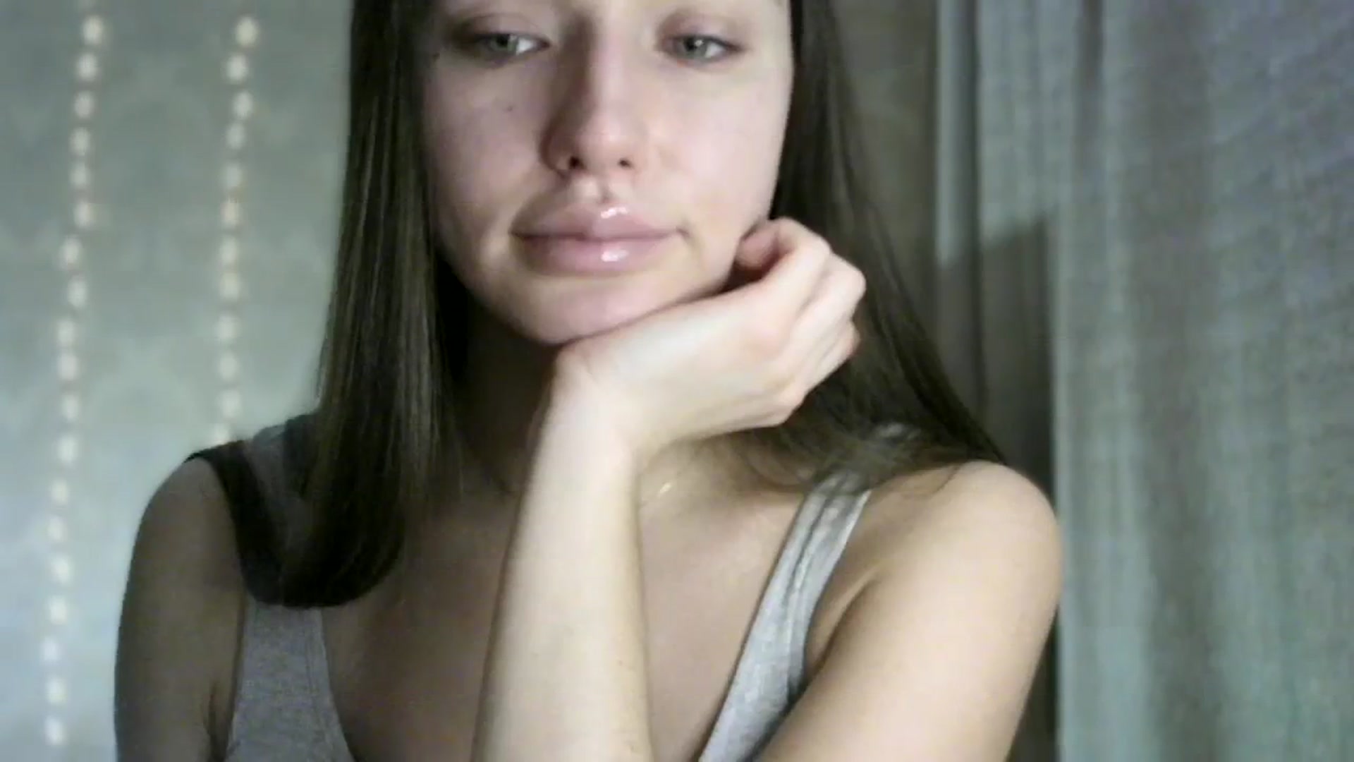 Gallery image thumbnail from bemyfriends's myfreecams stream on, 01/30/2024, 24:35 image 10 of 20
