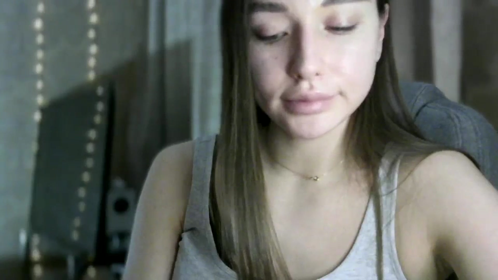 Gallery image thumbnail from bemyfriends's myfreecams stream on, 01/30/2024, 24:35 image 15 of 20