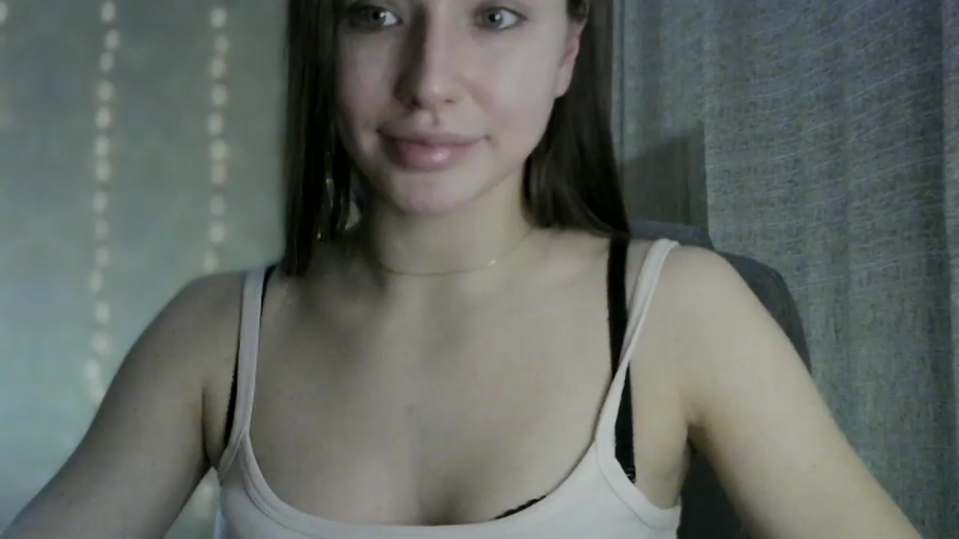 Gallery image thumbnail from bemyfriends's myfreecams stream on, 02/01/2024, 24:09 image 3 of 20