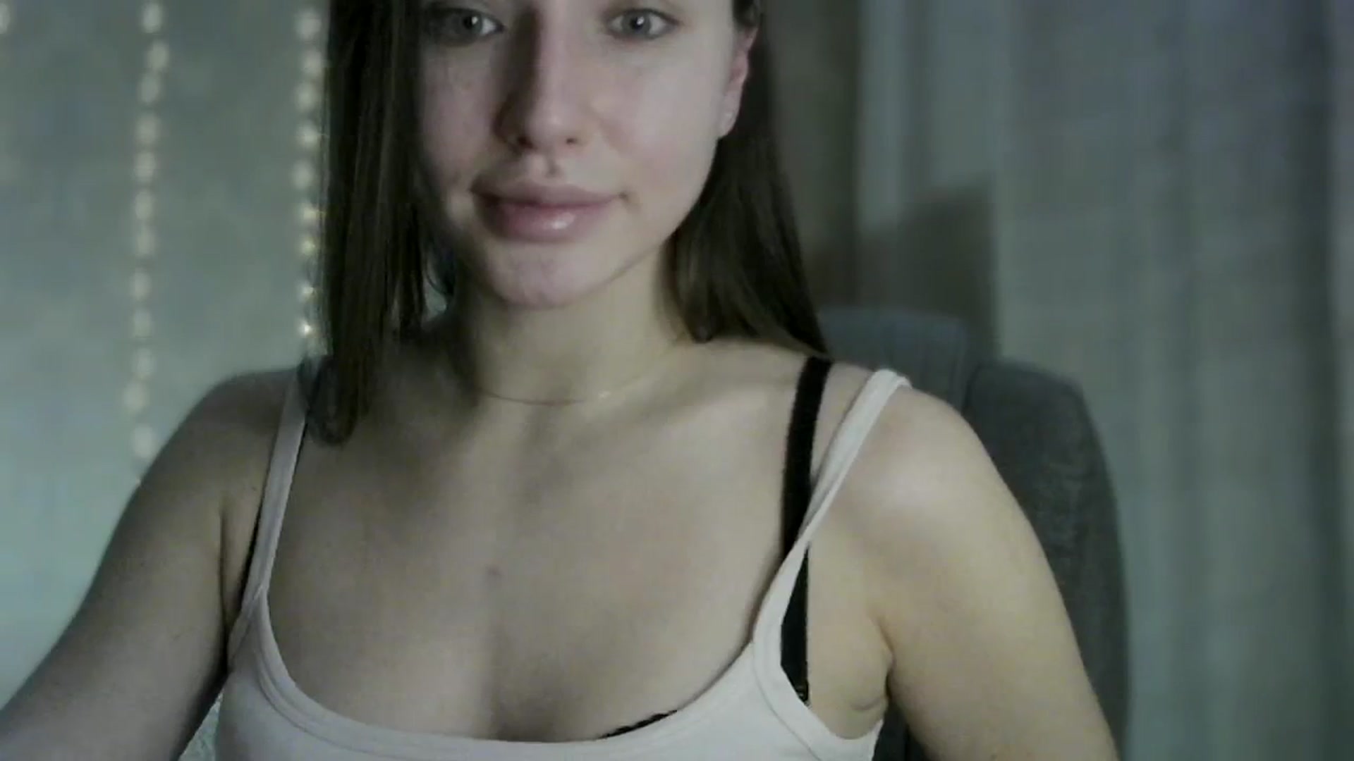 Gallery image thumbnail from bemyfriends's myfreecams stream on, 02/01/2024, 24:09 image 4 of 20