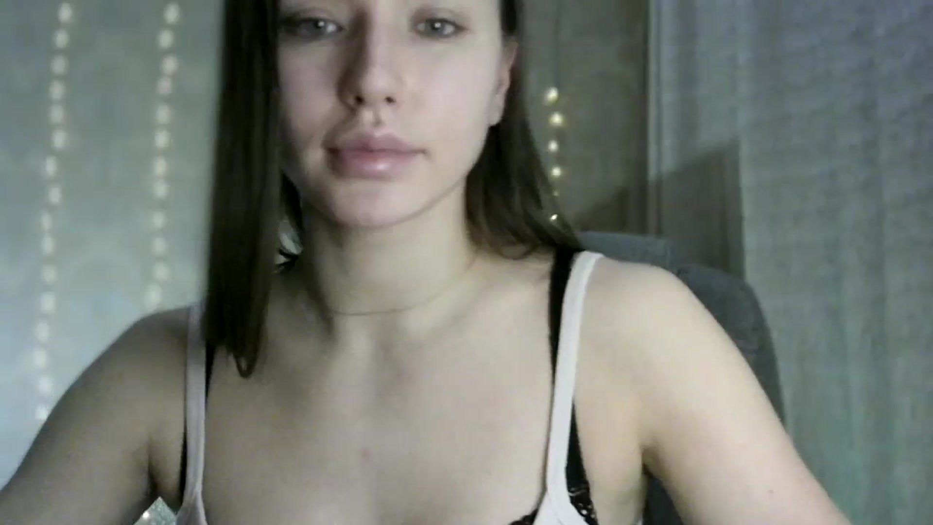 Gallery image thumbnail from bemyfriends's myfreecams stream on, 02/01/2024, 24:17 image 12 of 20
