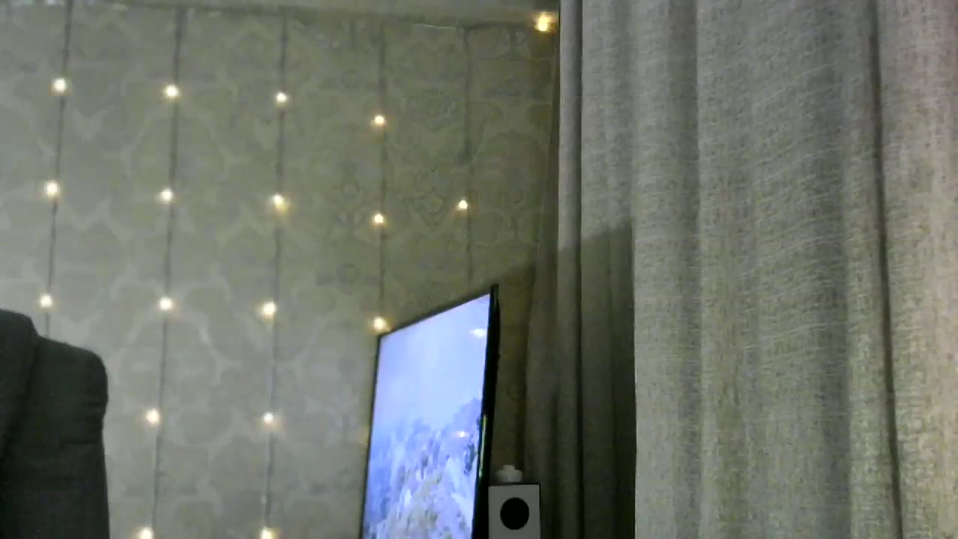 Gallery image thumbnail from bemyfriends's myfreecams stream on, 02/02/2024, 23:57 image 18 of 20